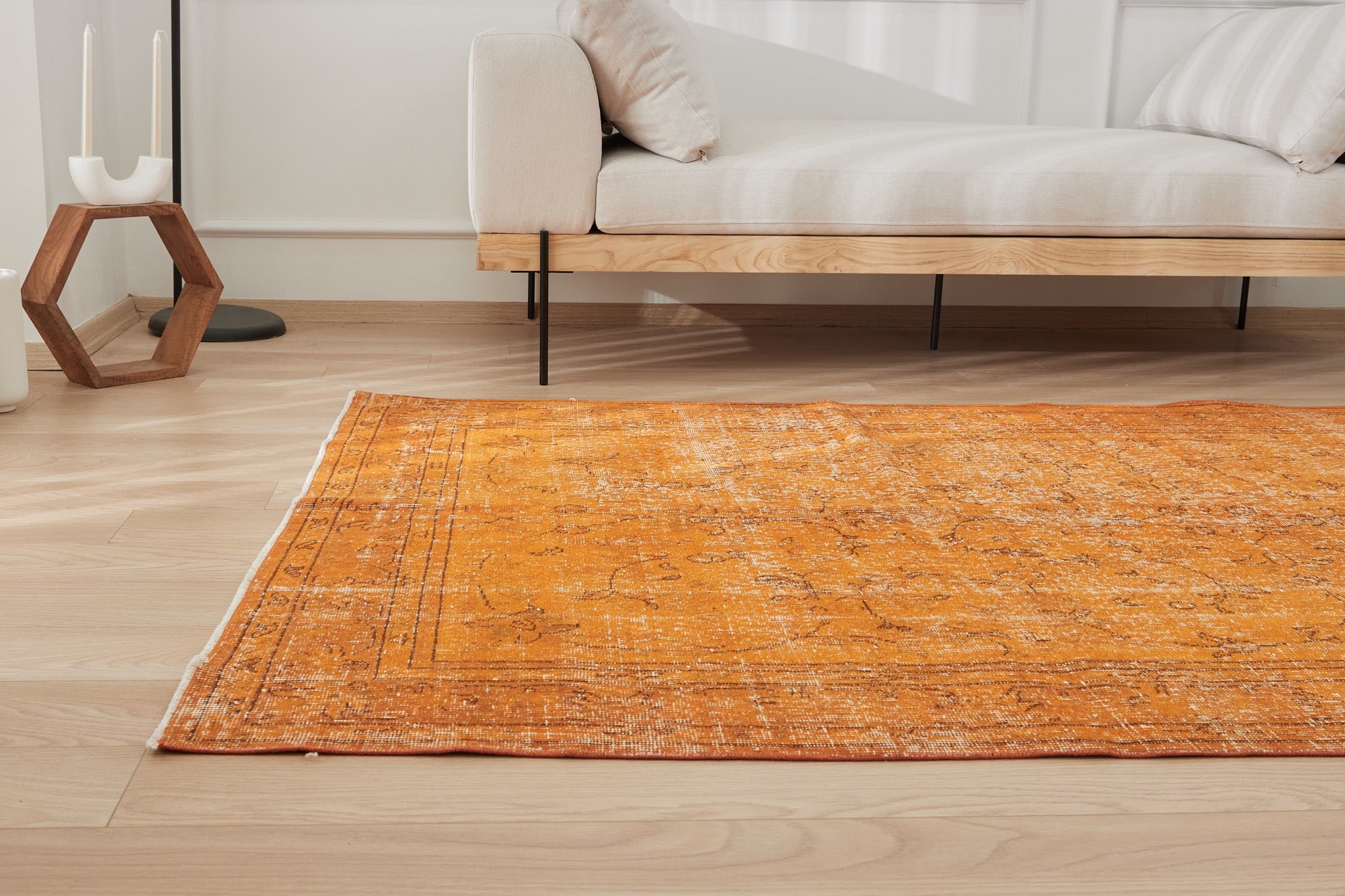 Naimaha | Distinctive Handmade Turkish Elegance | Vintage Rug | Kuden Rugs
