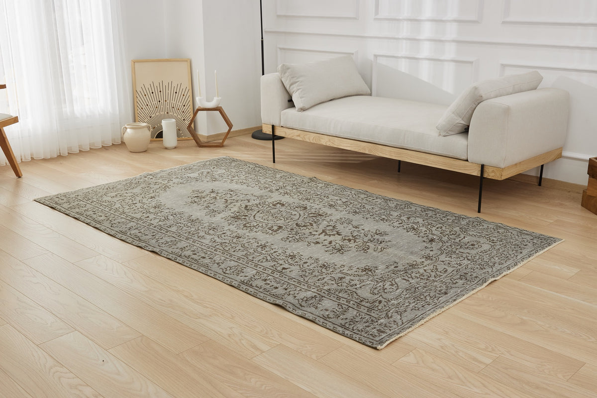 Niall | Hand-Knotted Vintage Elegance | Turkish Carpet | Kuden Rugs