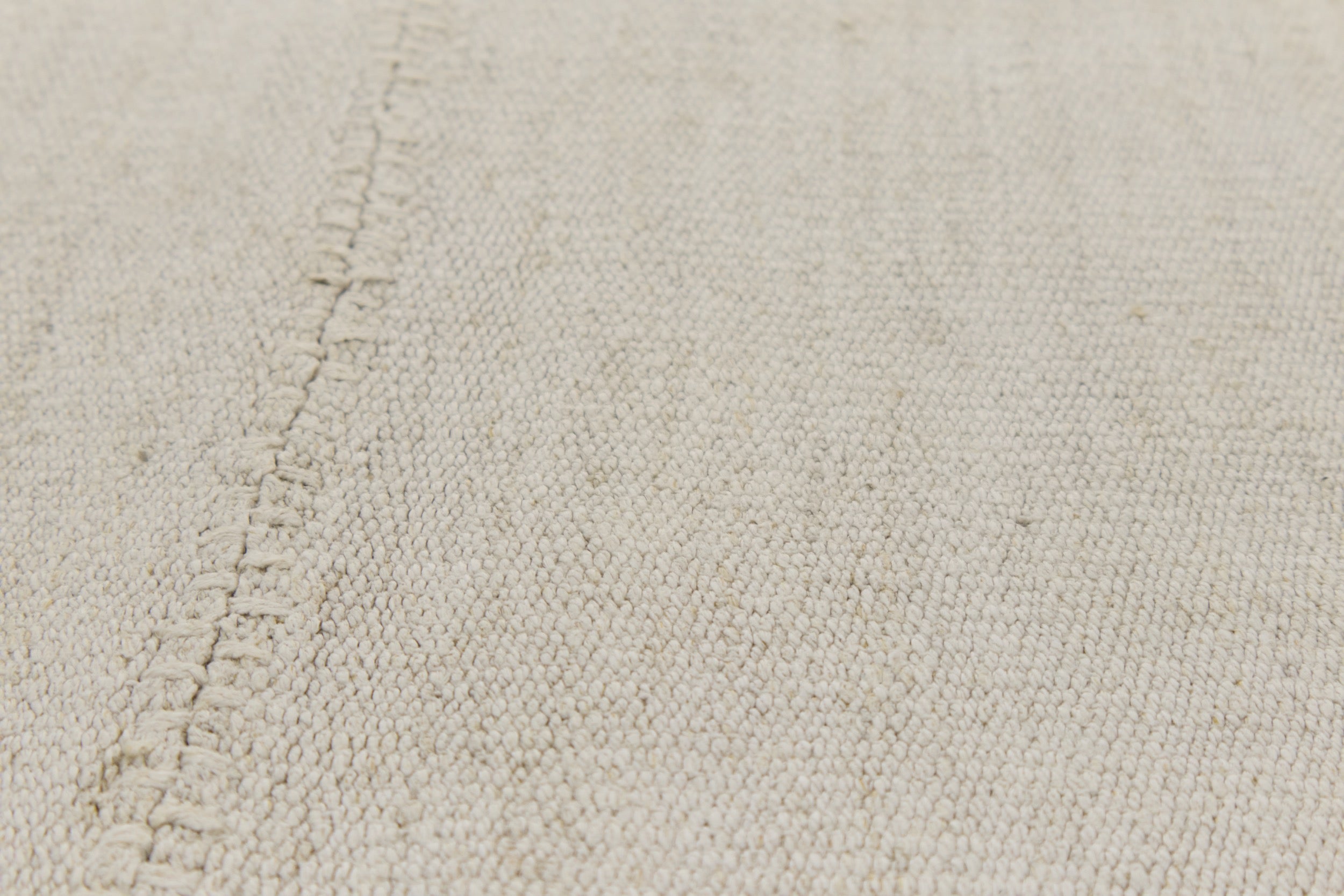 Nituna: A Testament to Turkey's Skilled Hemp Rug Weaving Traditions | Kuden Rugs