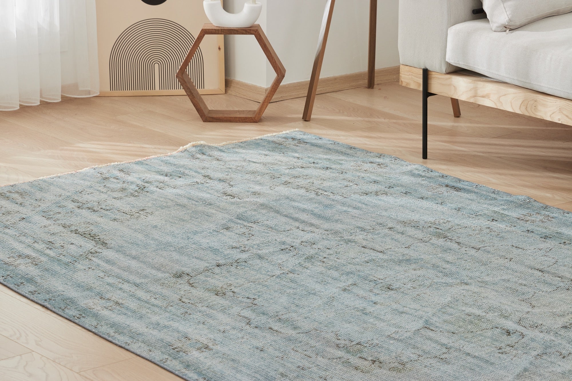 Rainbeau | Hand-Knotted Elegance in Blue | Kuden Rugs