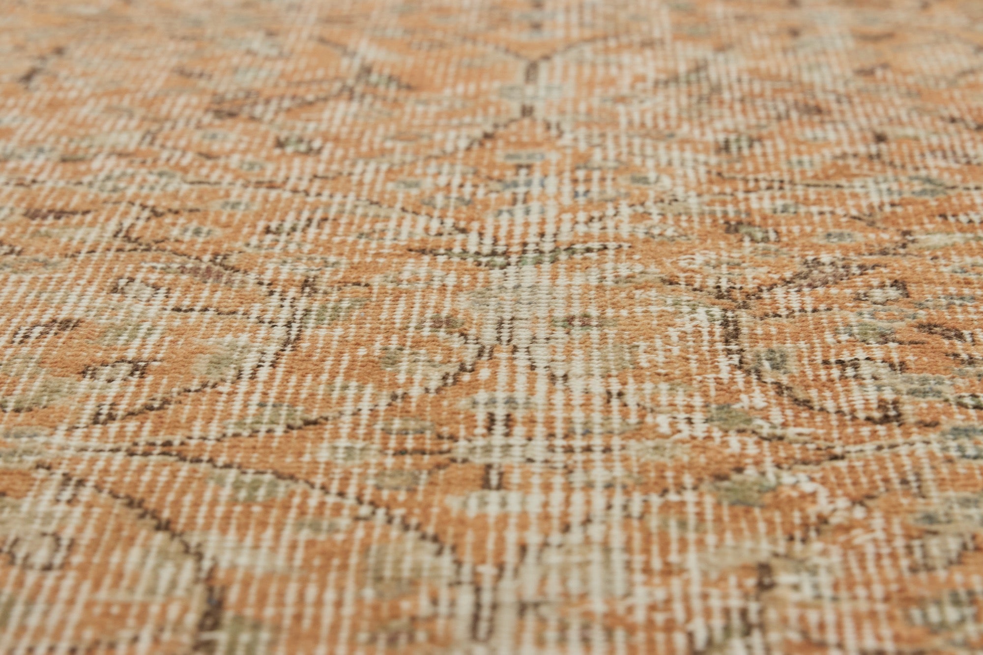 Richenda | Low Pile Luxury | Vintage Turkish Area Rug | Kuden Rugs