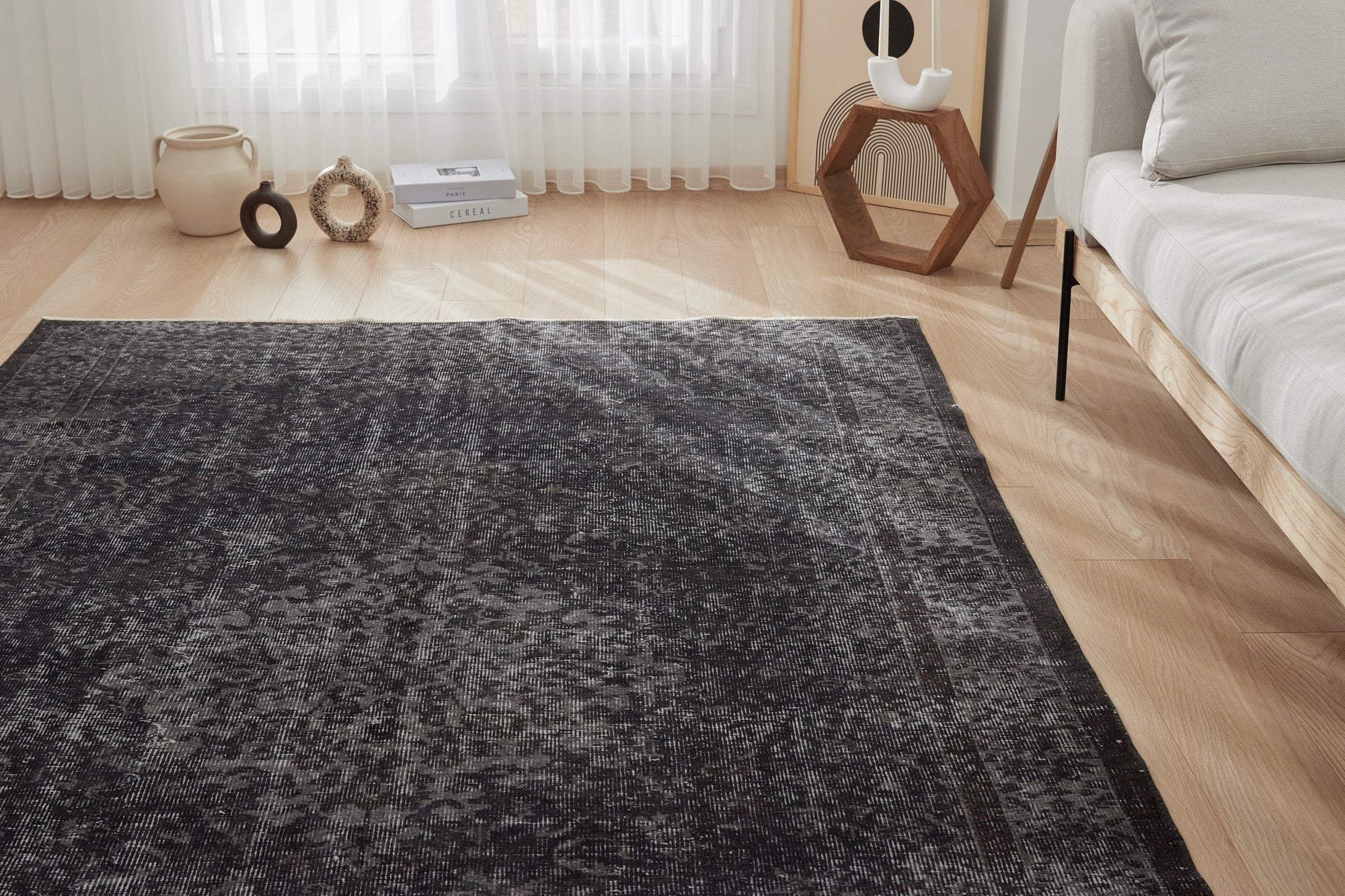 Roselani | Hand-Knotted Elegance in Black | Kuden Rugs