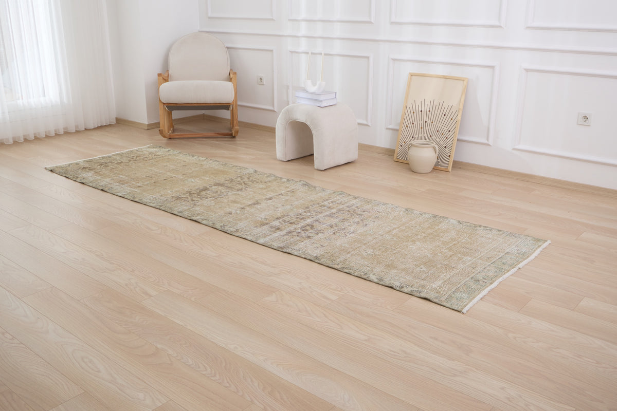 Hand-Knotted Splendor - Sabe Vintage Rug | Kuden Rugs