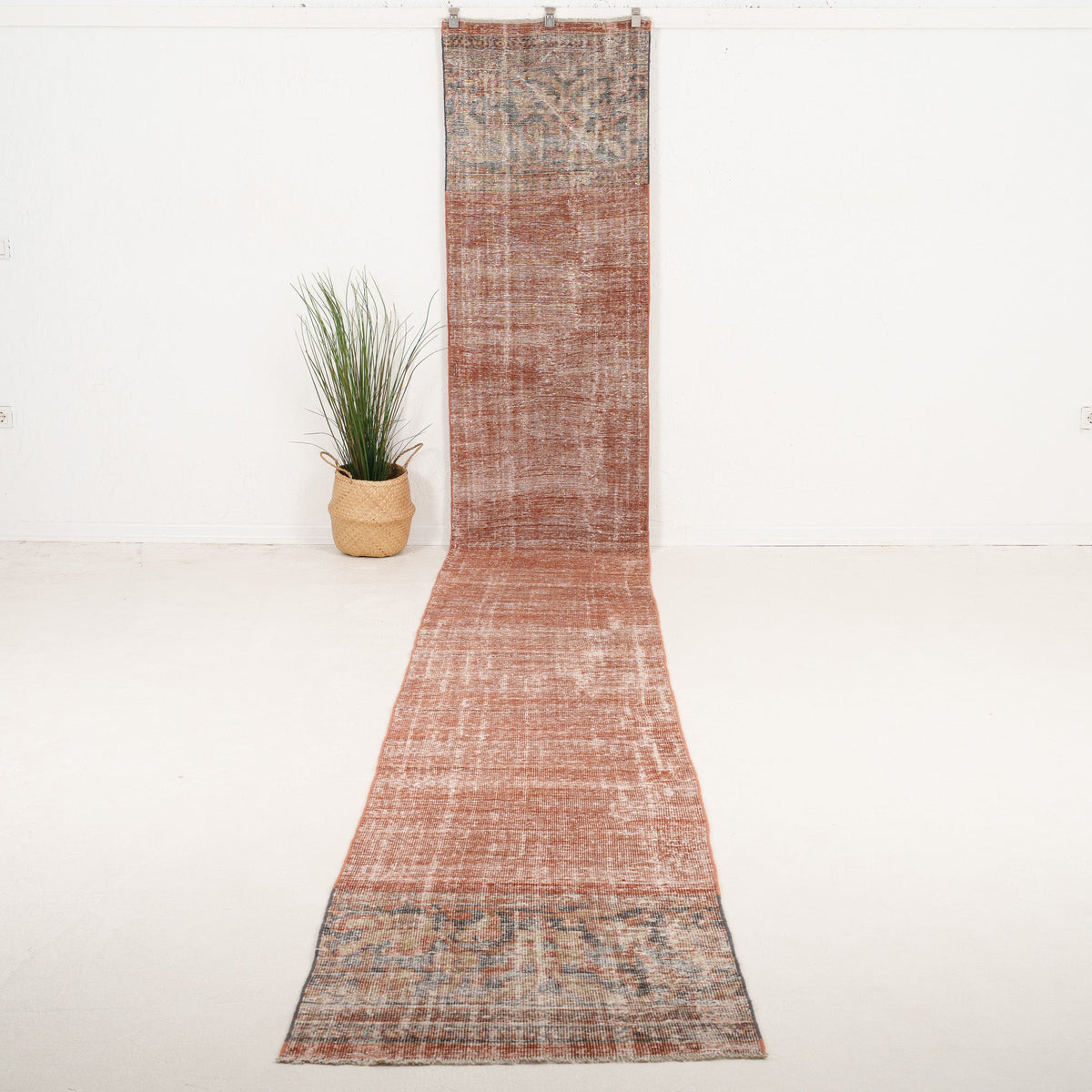 Handmade Persian Area Rug
