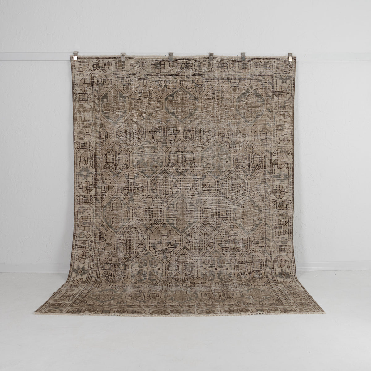 Sonel - Oriental Rug, Handcrafted for Luxury Living