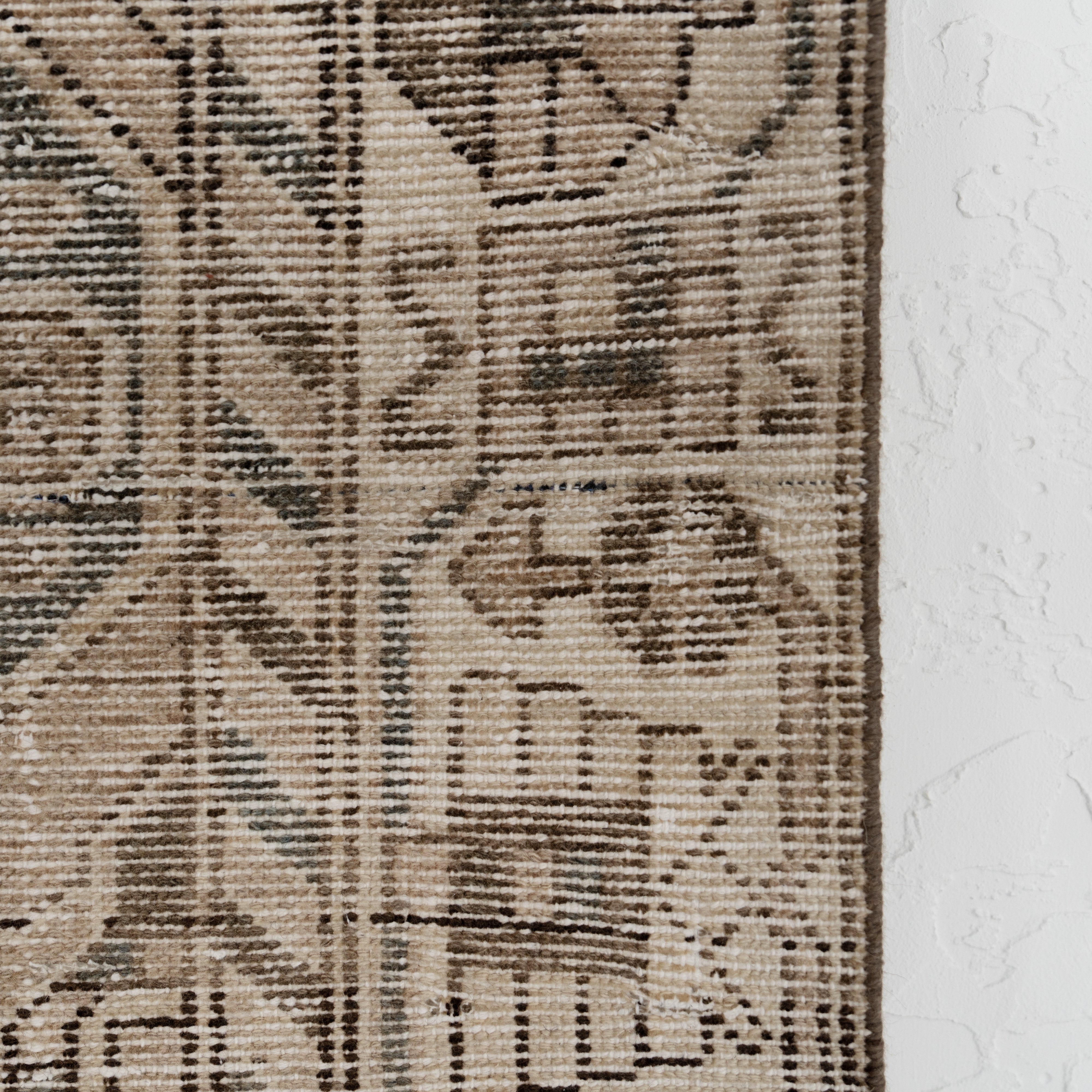 Sonel - Oriental Rug, Exquisite Antique Design