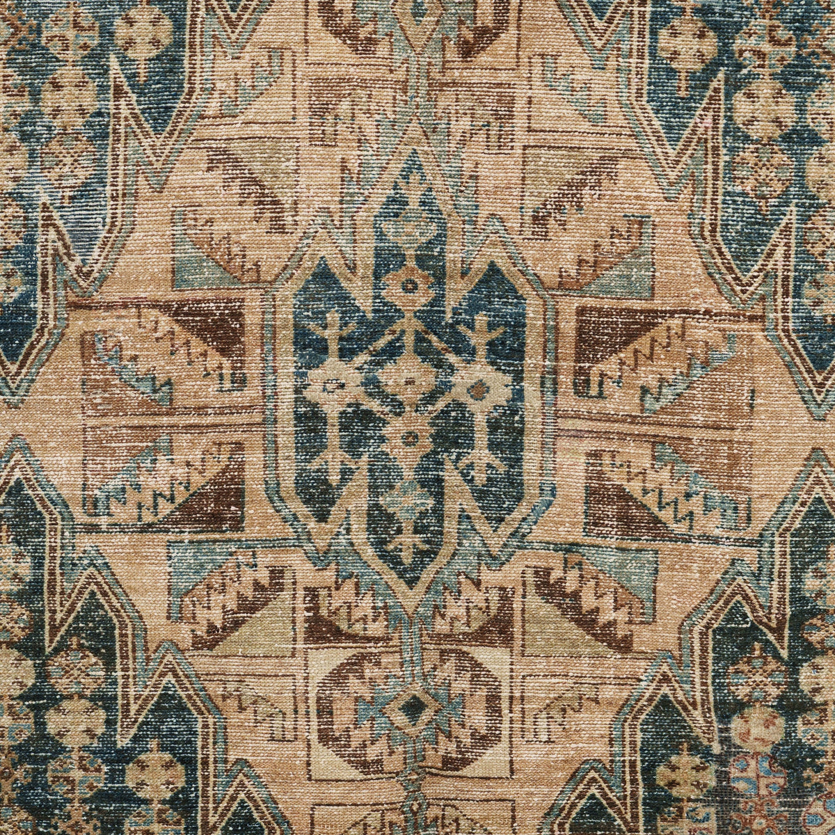 Radalvinda - Vintage Persian Area Rug