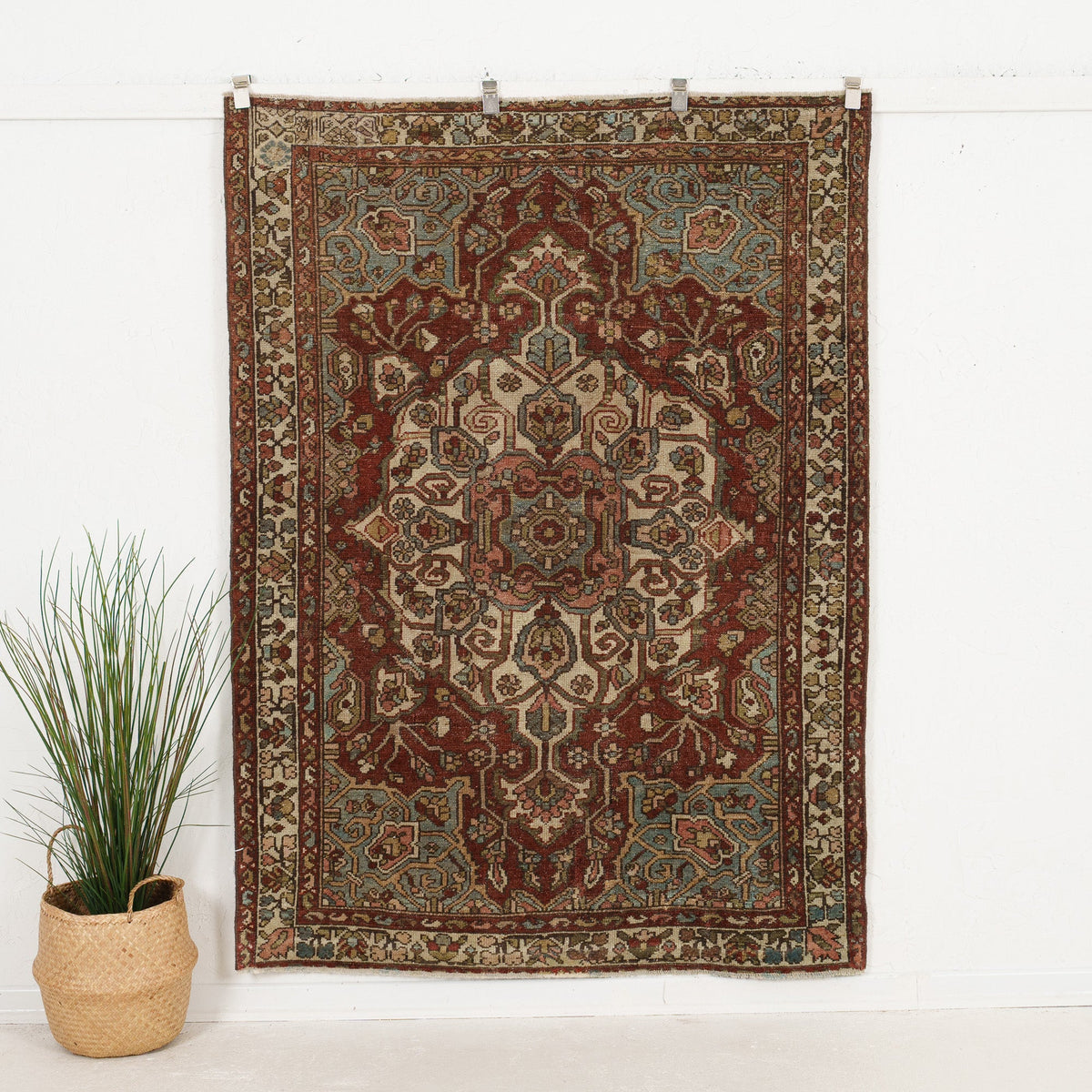 Alosinda - Vintage Persian Small Rug