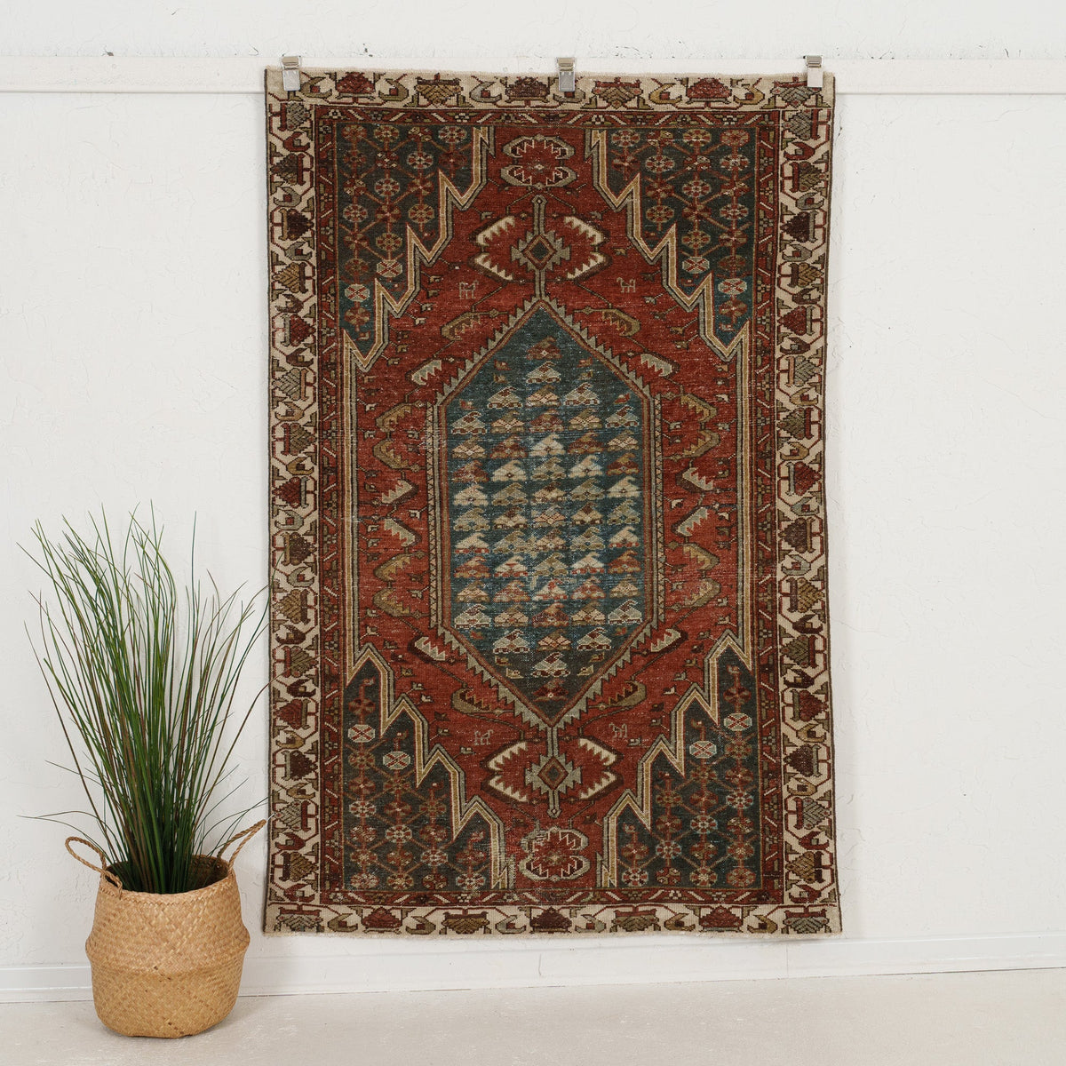 Alneda - Vintage Persian Small Rug