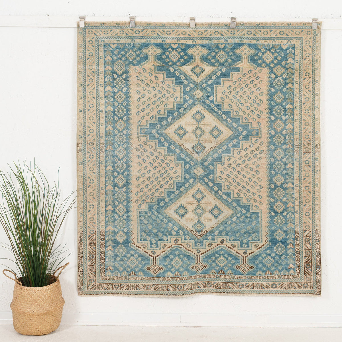 Handmade Persian Area Rug