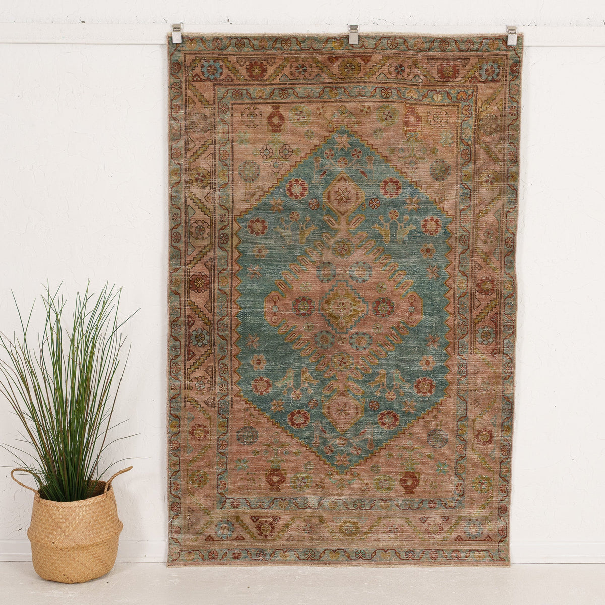Handmade Persian Area Rug