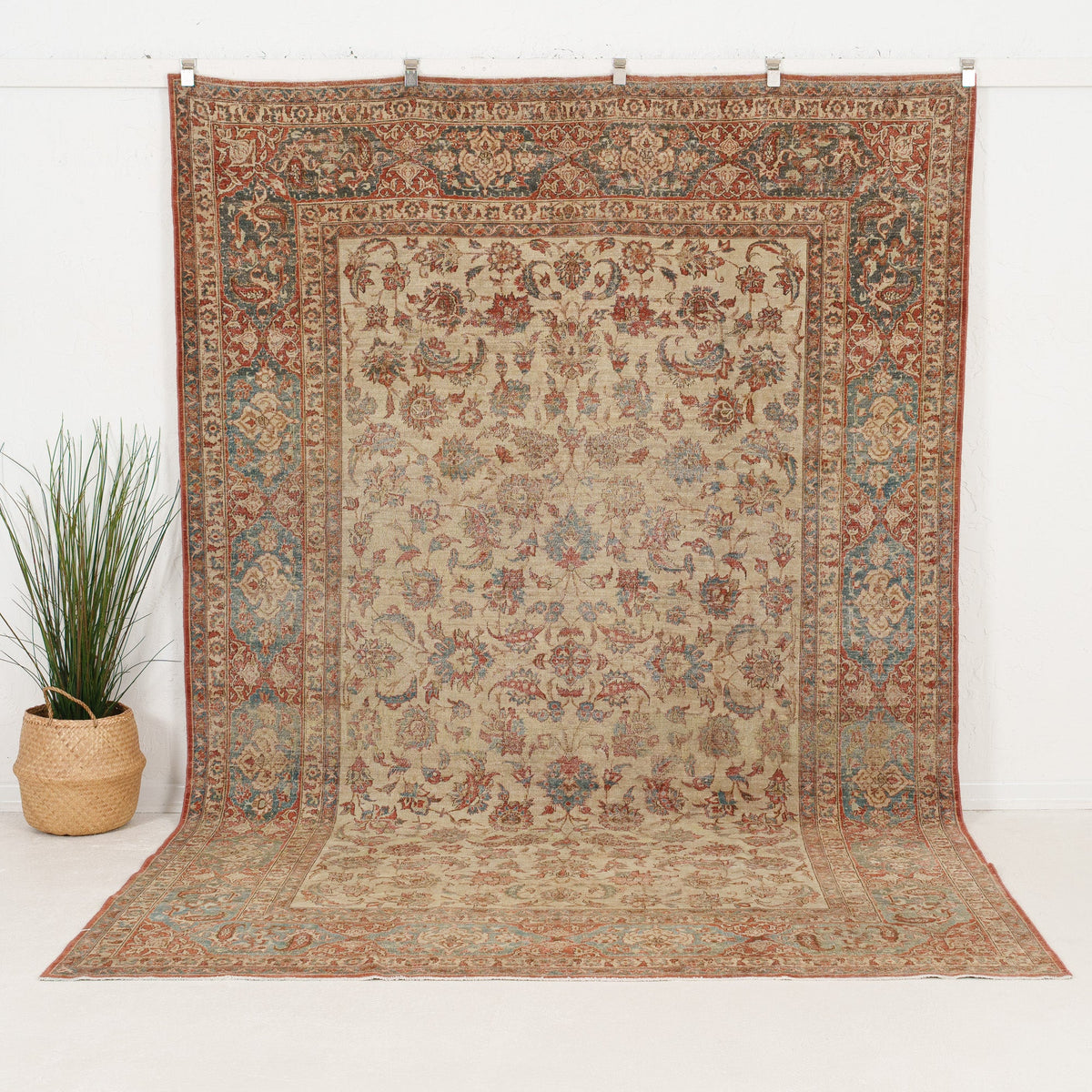 Handmade Persian Area Rug