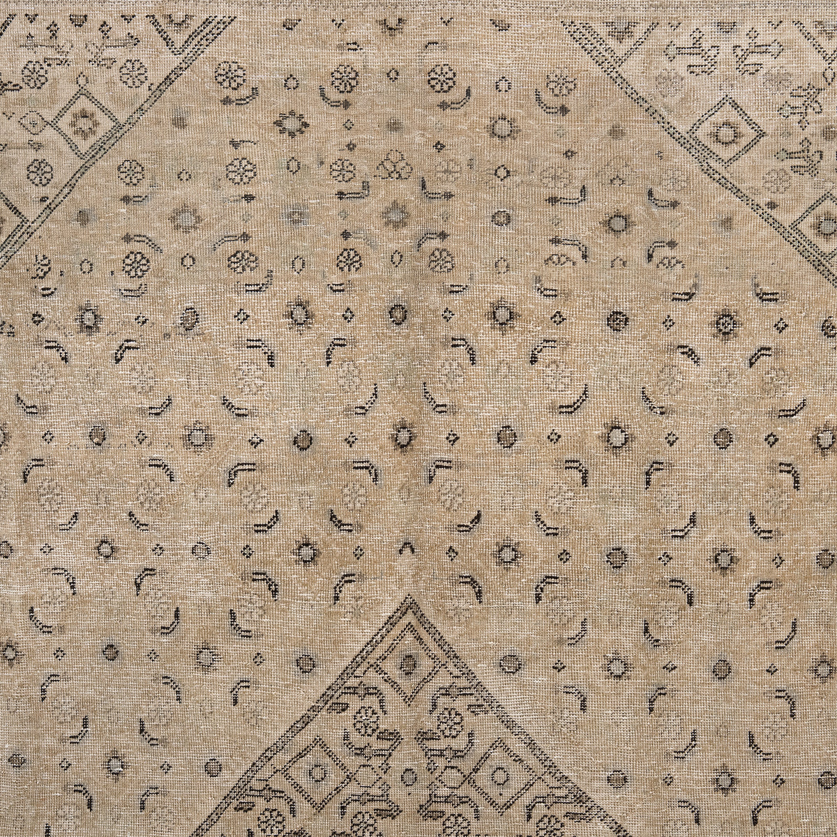 10x13 Vintage Rug