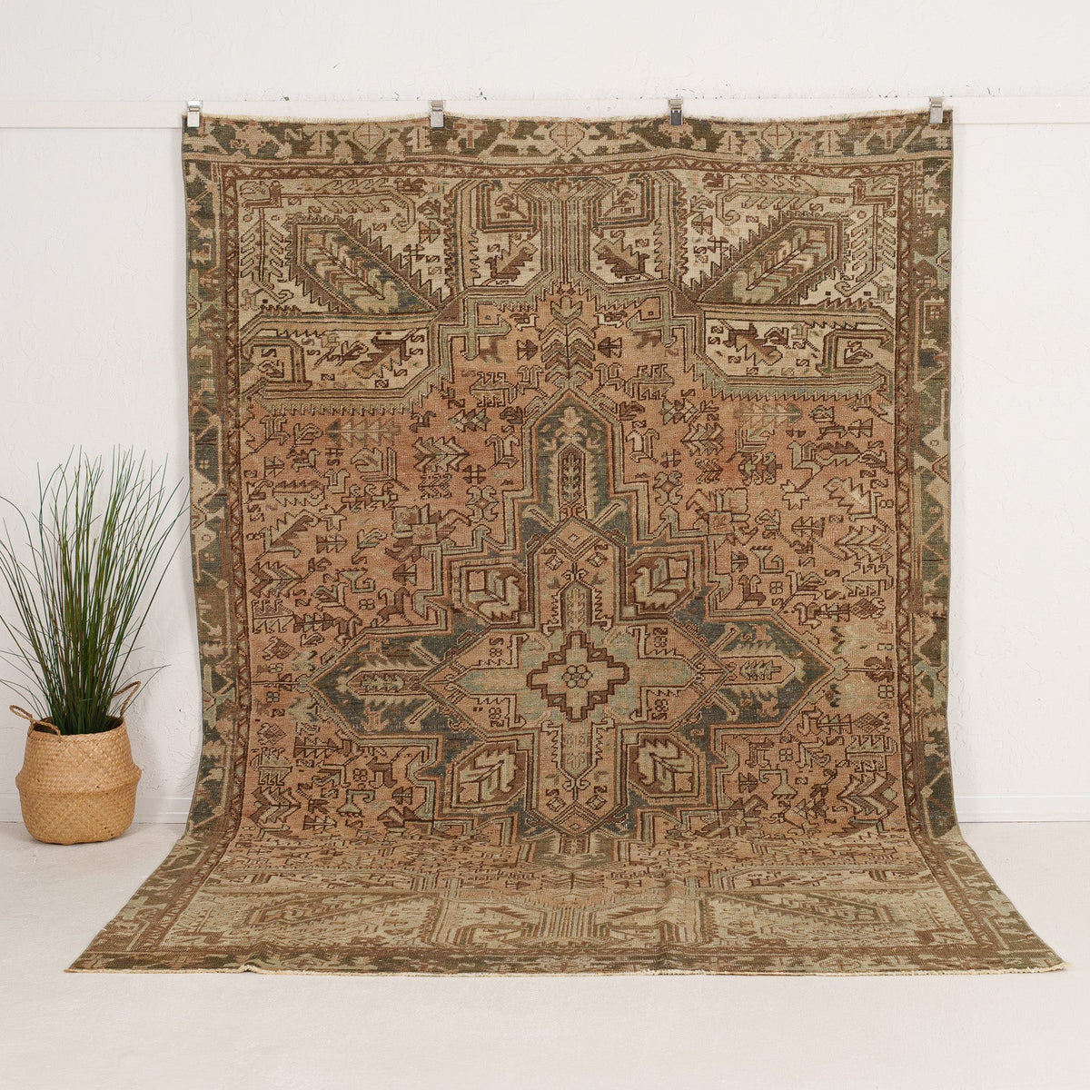 Handmade Persian Area Rug