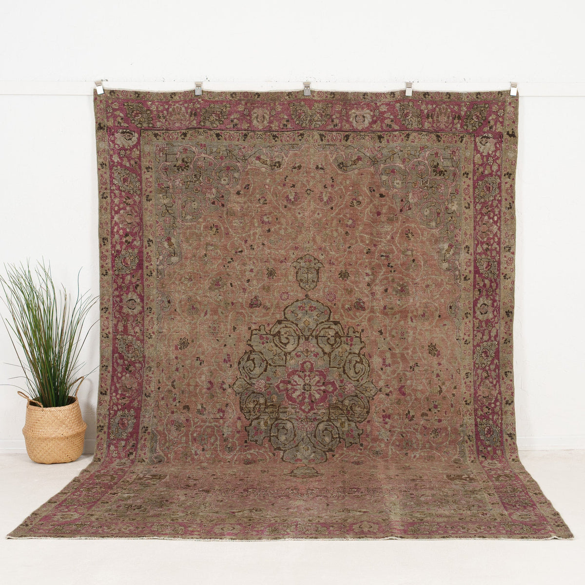 Handmade Persian Area Rug