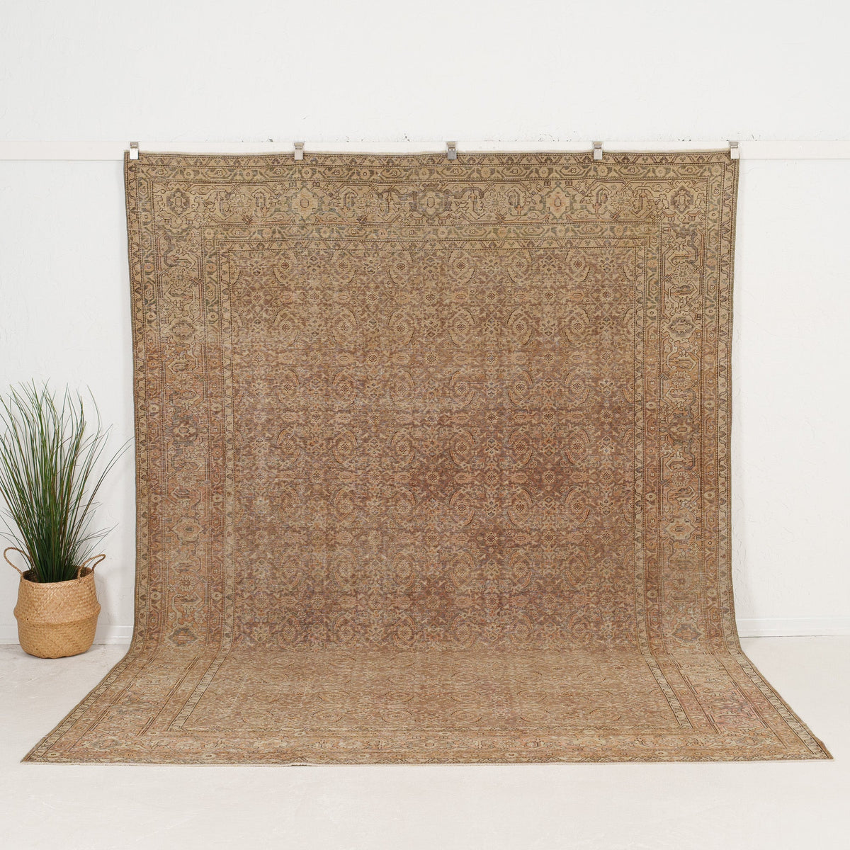 Handmade Persian Area Rug