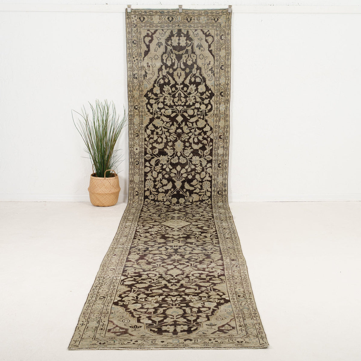 Handmade Persian Area Rug