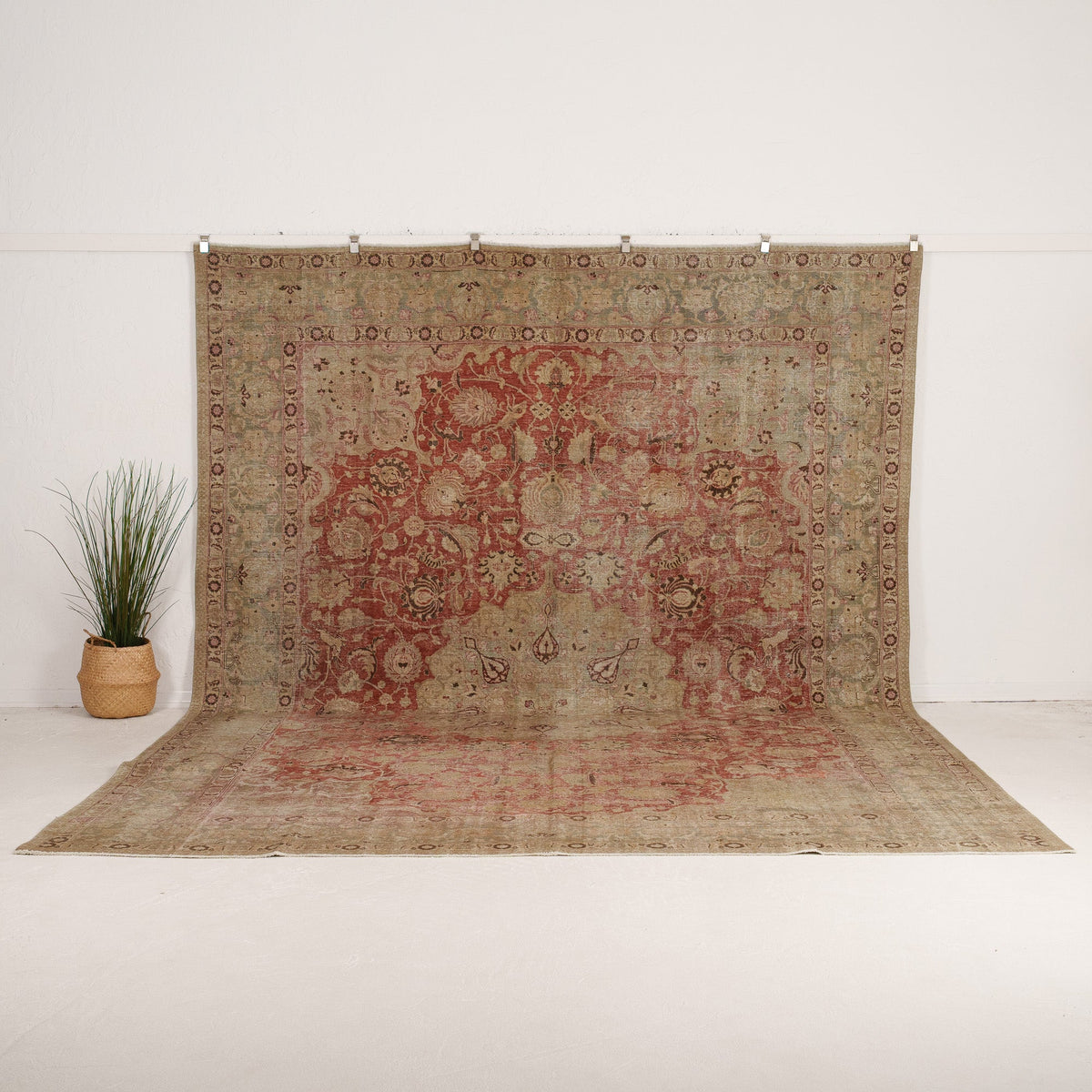 Handmade Persian Area Rug