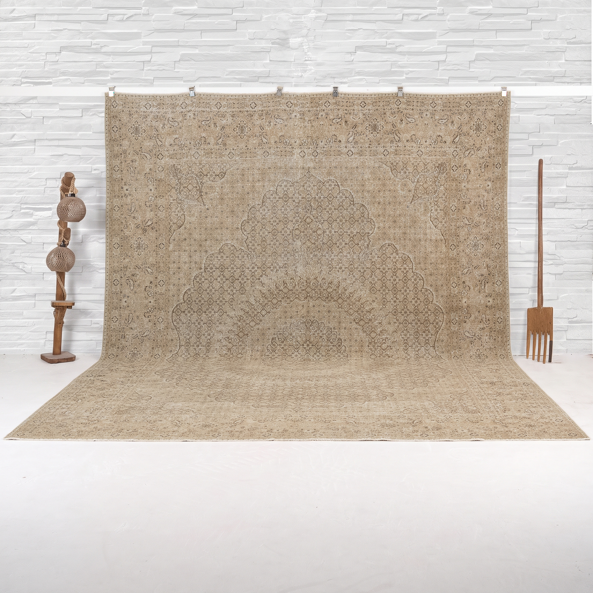 Handmade Persian Area Rug