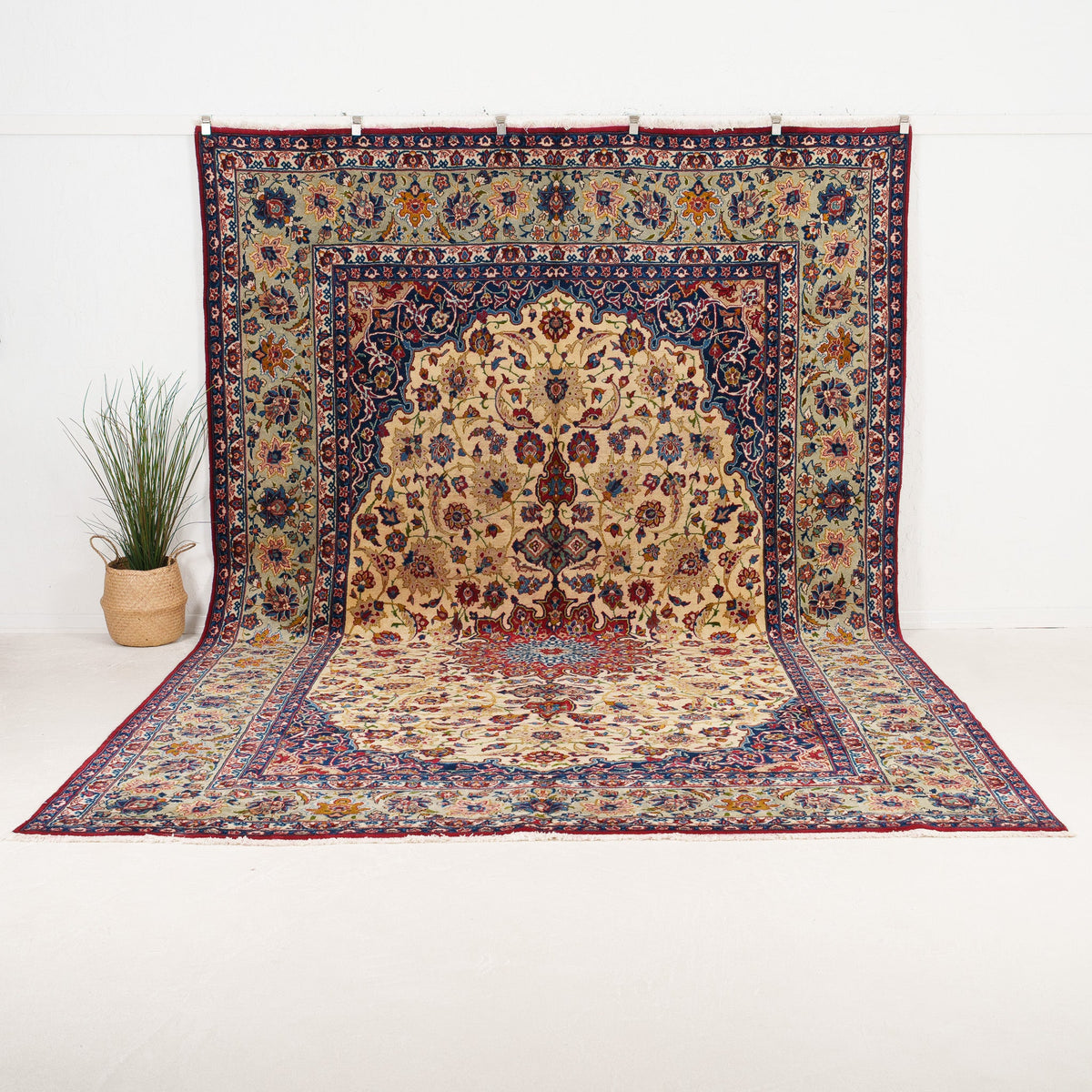 Handmade Persian Area Rug