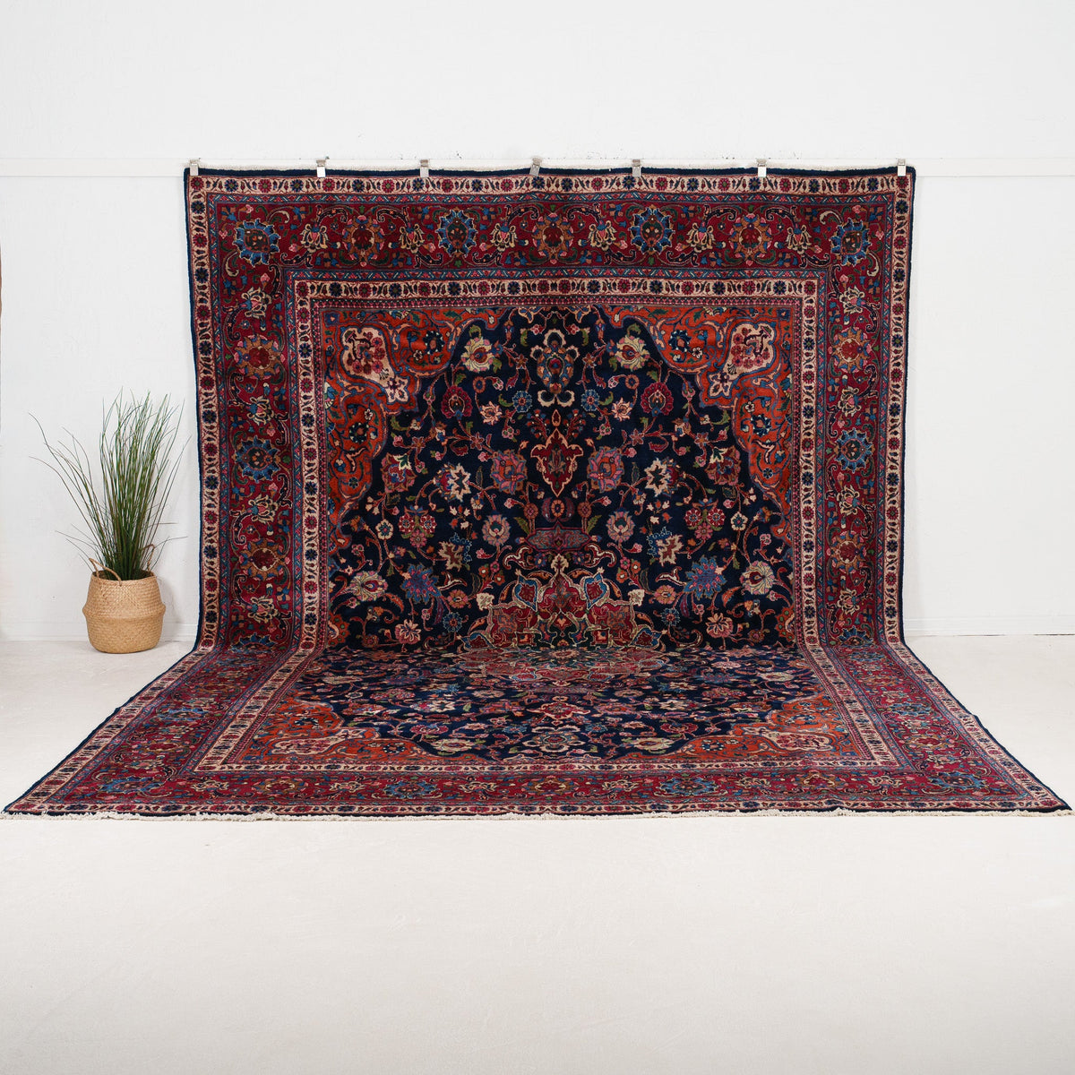 Handmade Persian Area Rug