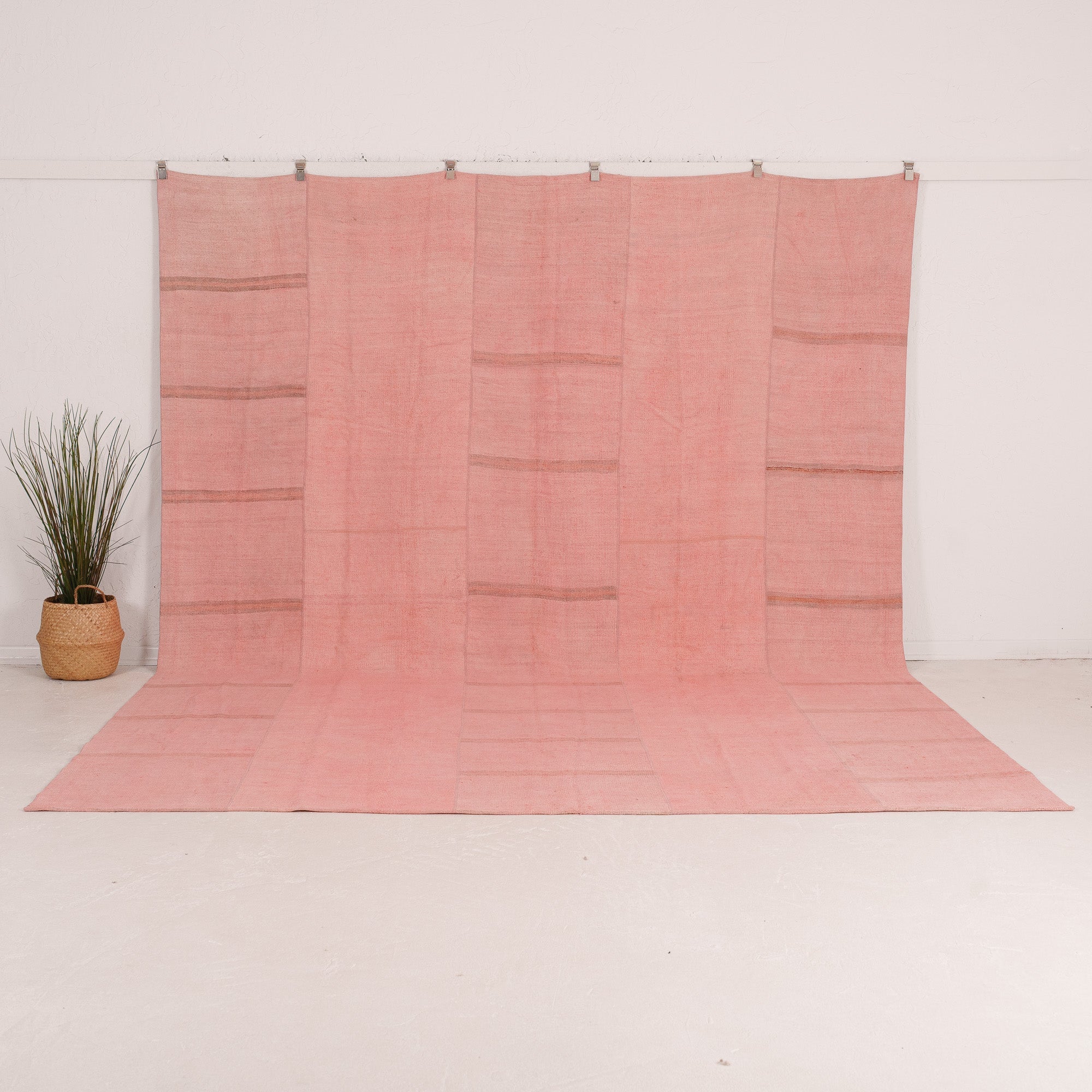 10' x 13' - Vintage Turkish Area Rug, Pink - Benilda | Kuden Rugs