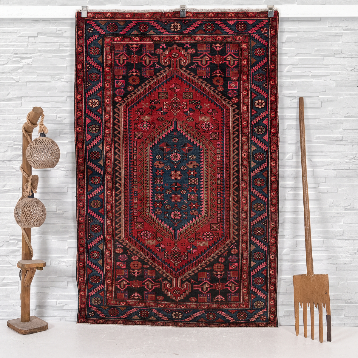 Handmade Persian Area Rug