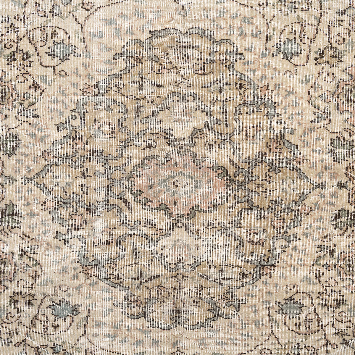 6x9 Vintage Rug