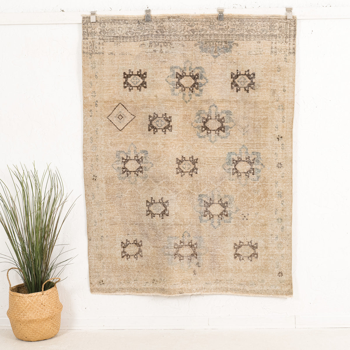 Handmade Persian Area Rug