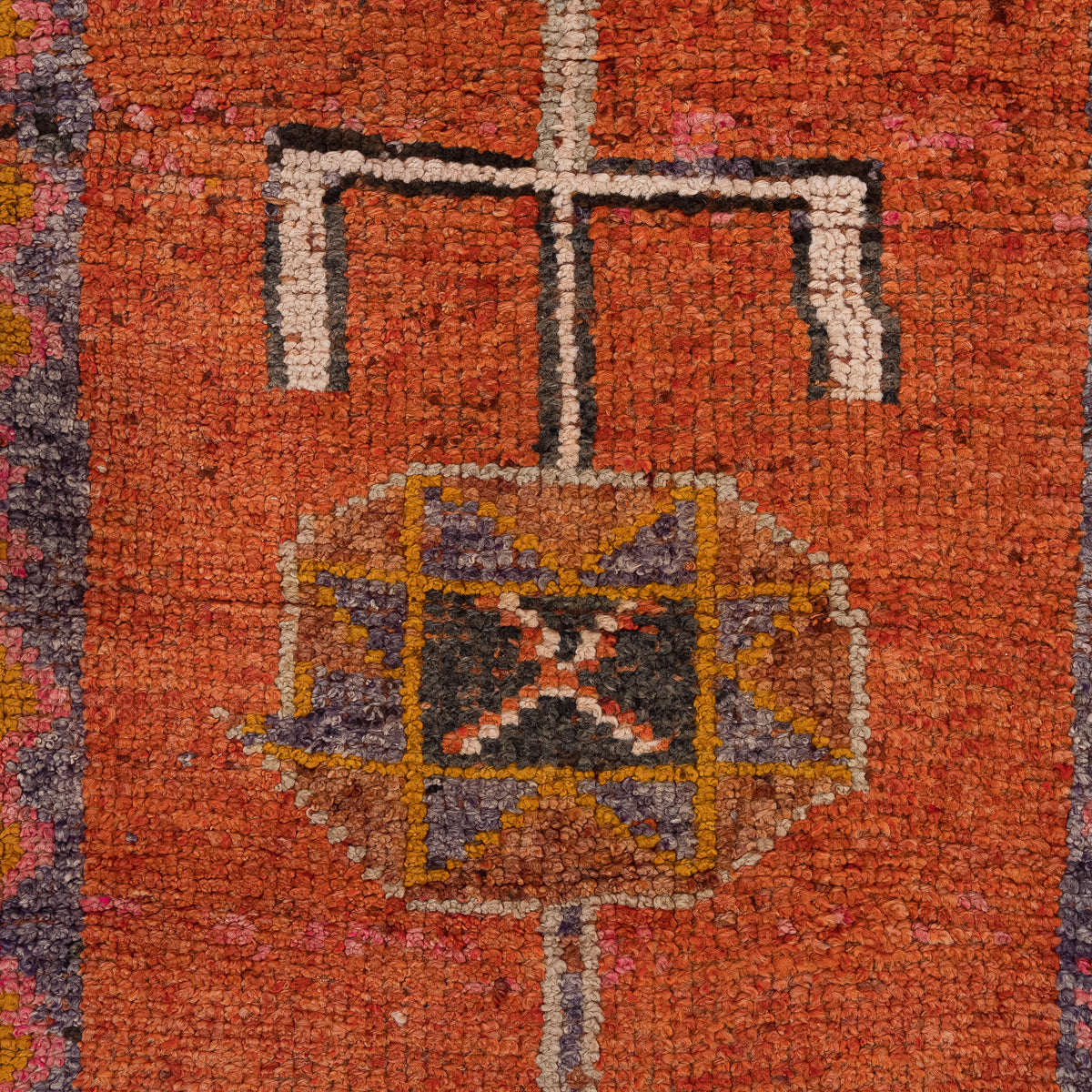 2x8 Vintage Rug