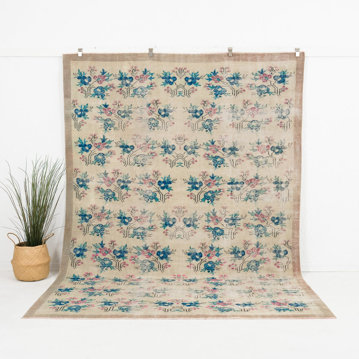 Norevia - Vintage Turkish Area Rug