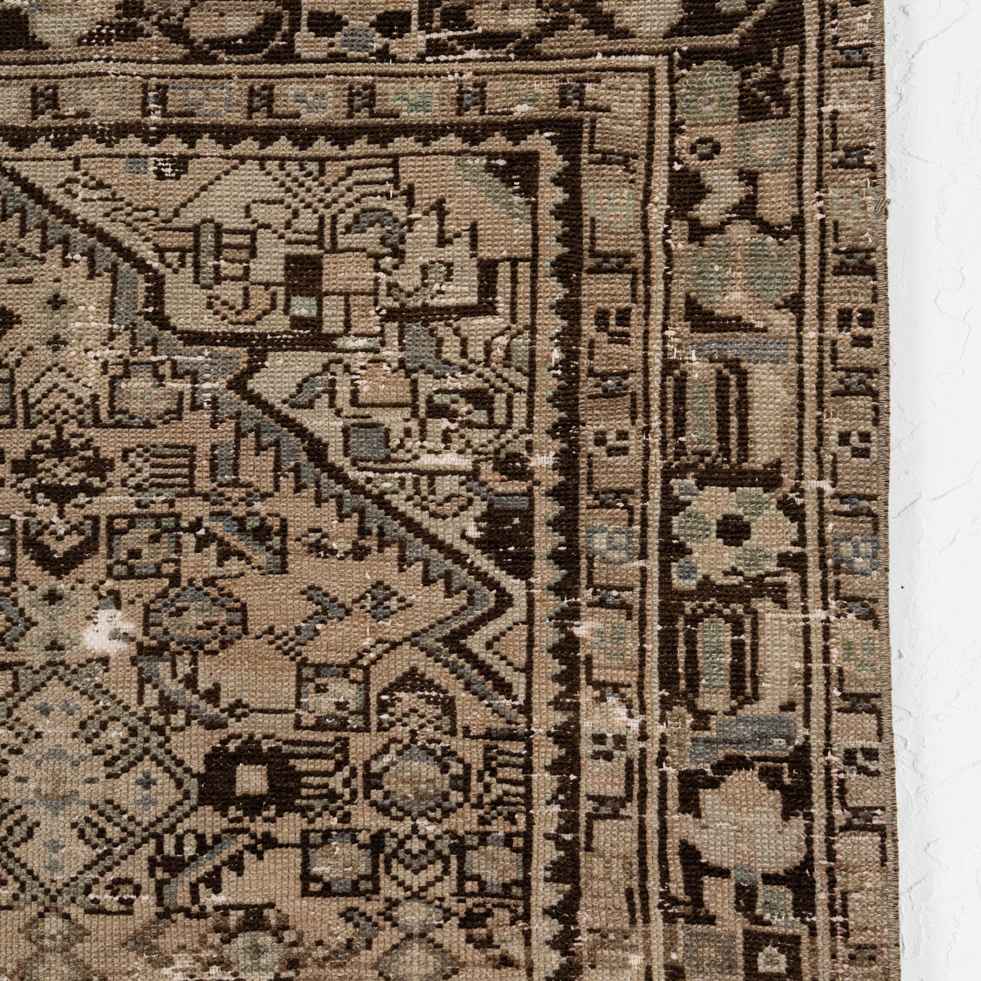 Cameryn - Classic Turkish Rug, Vintage Heritage