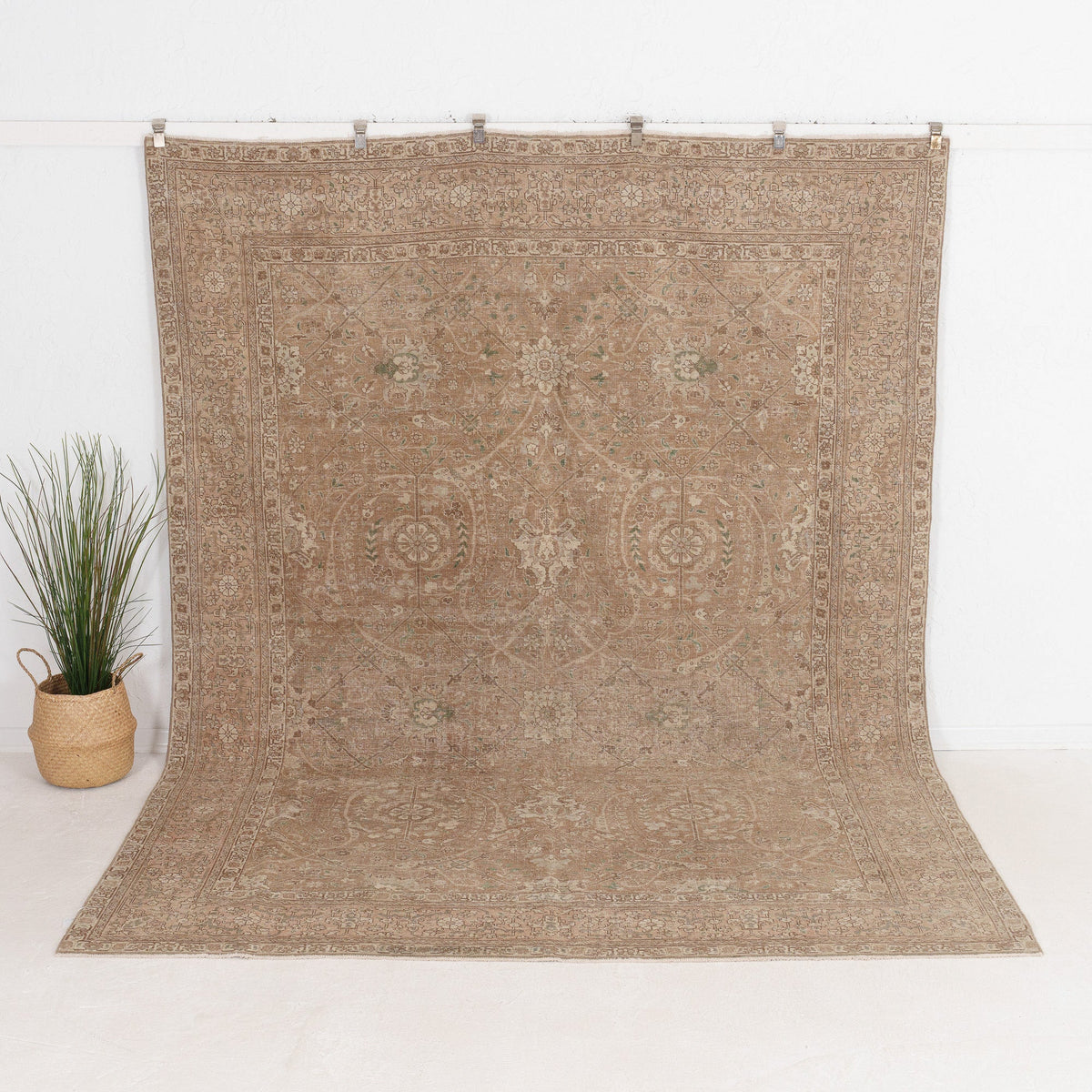Arela - Vintage Persian Area Rug