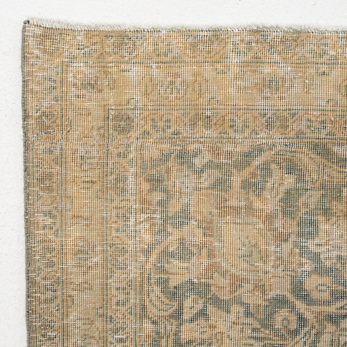 Valesira - Vintage Persian Area Rug