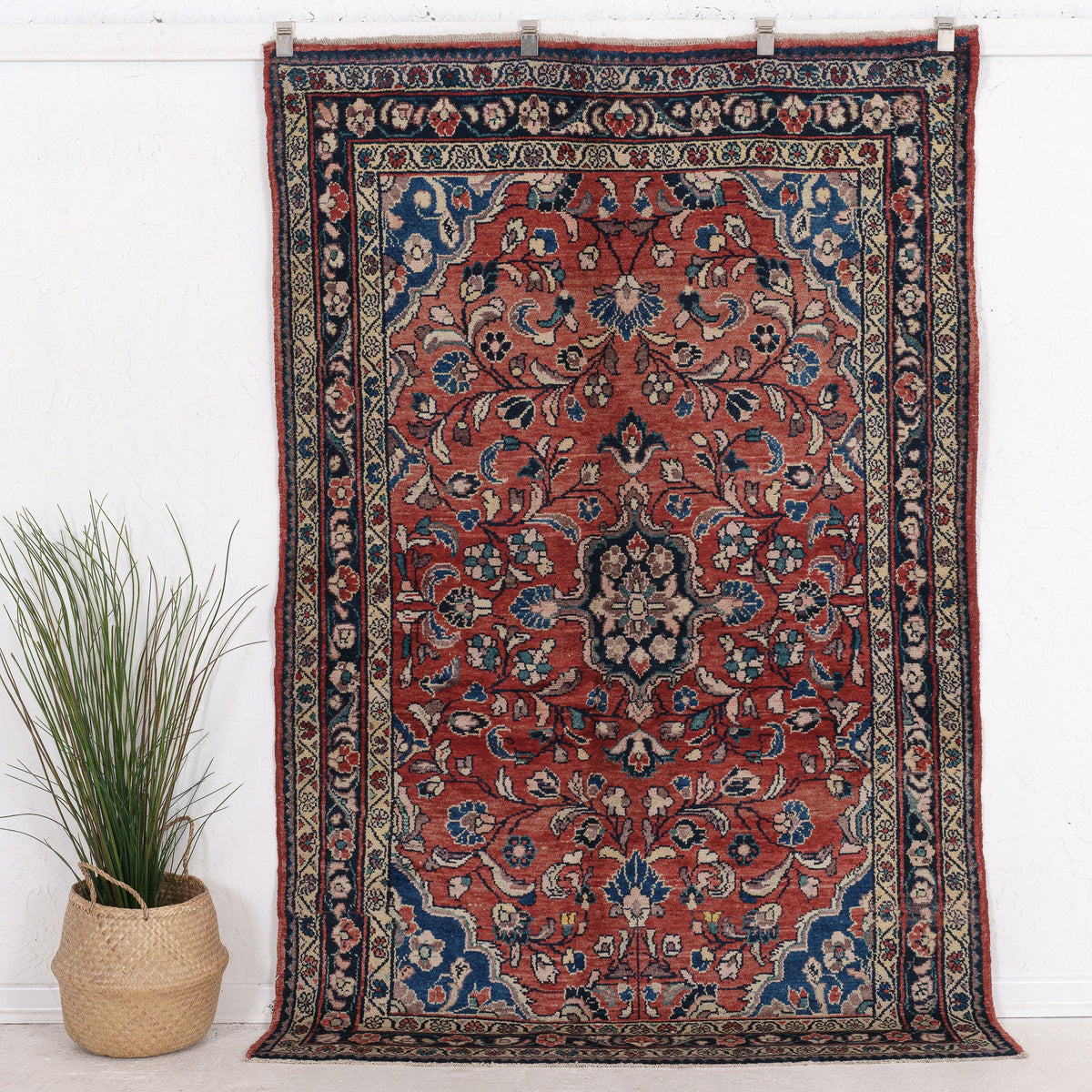 Maerinia - Vintage Persian Small Rug