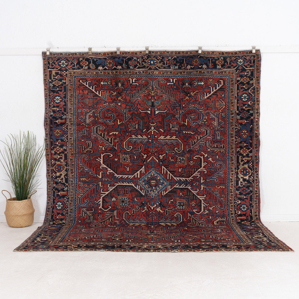 Elanella - Vintage Persian Area Rug