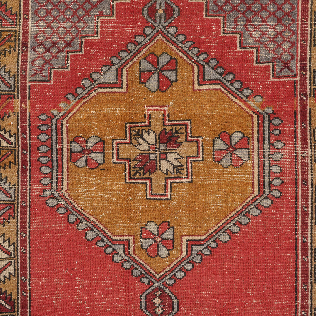 4x8 Vintage Rug