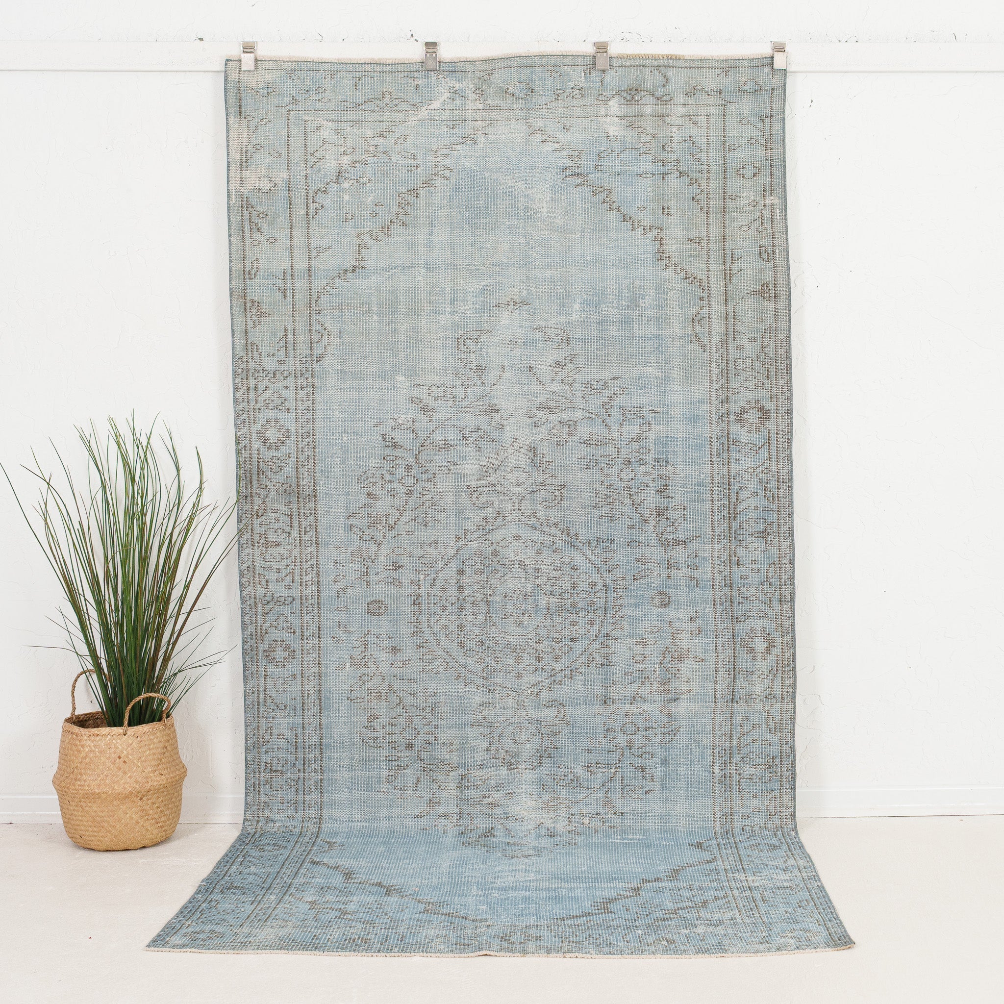 78.5×299 ViNTAGE TURKiSH RUG P2160944_1024x1024.jpg?v=