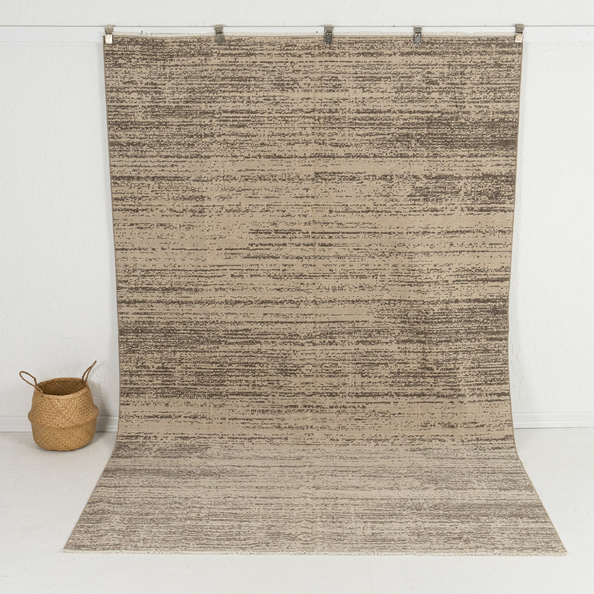 Brinya - Turkish Rug, Authentic and Vintage