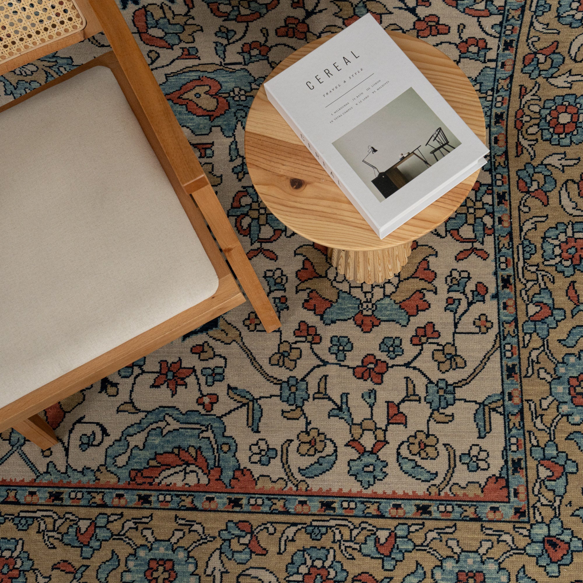 Liriana - Oriental Rug, Handcrafted for Luxury Living
