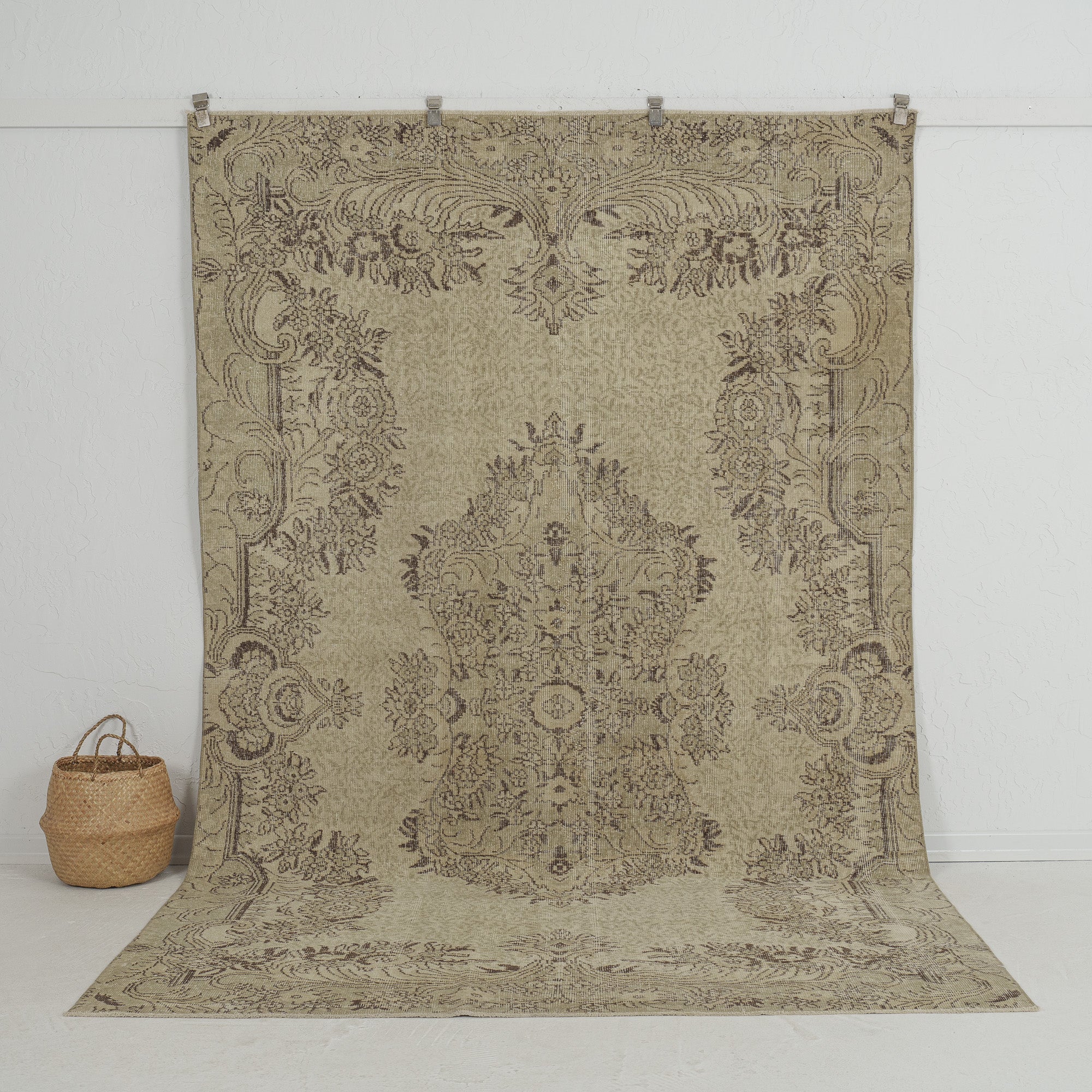 Bettany - Turkish Rug, Vintage Charm for Modern Spaces
