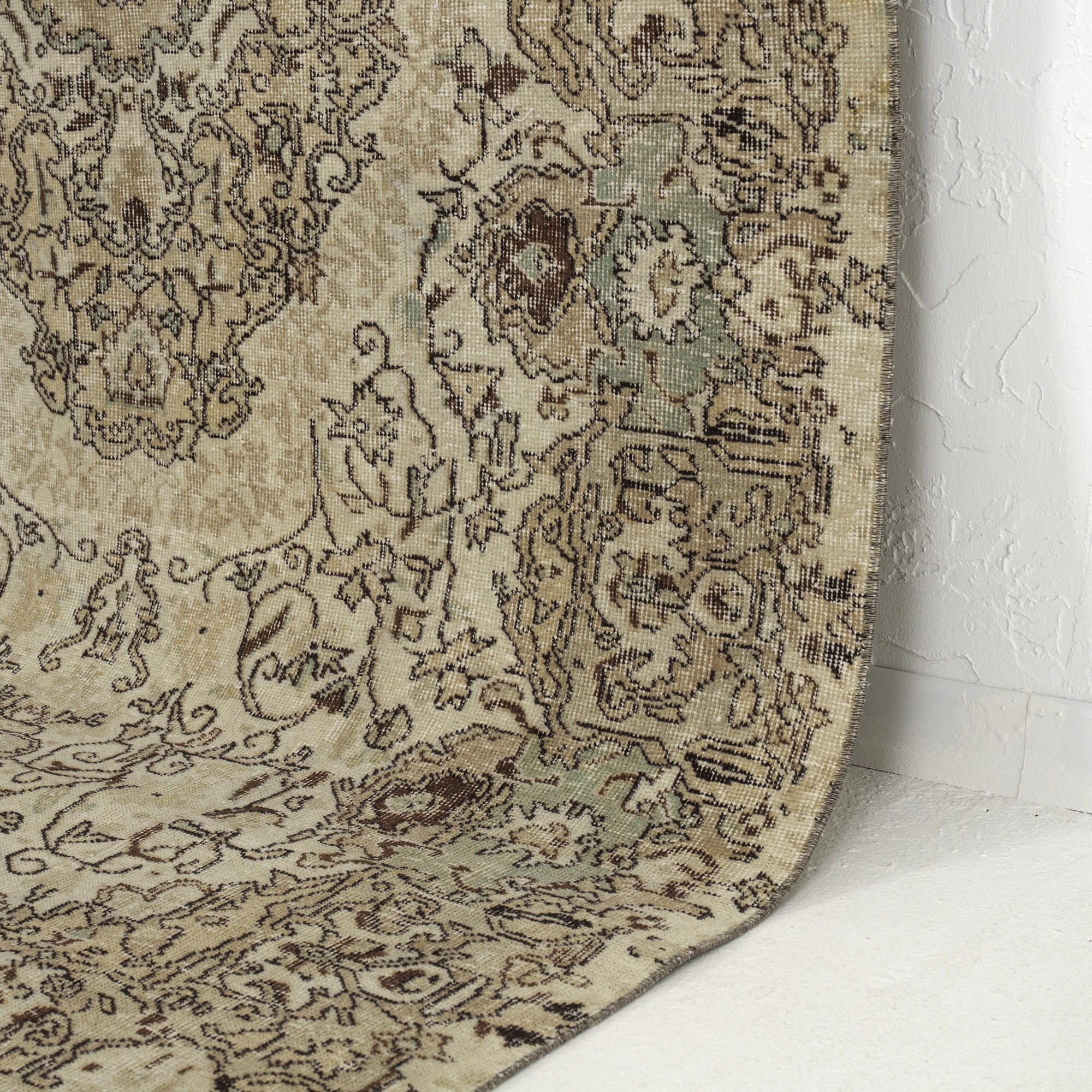 Jelina - Vintage Persian Rug, Handwoven Masterpiece