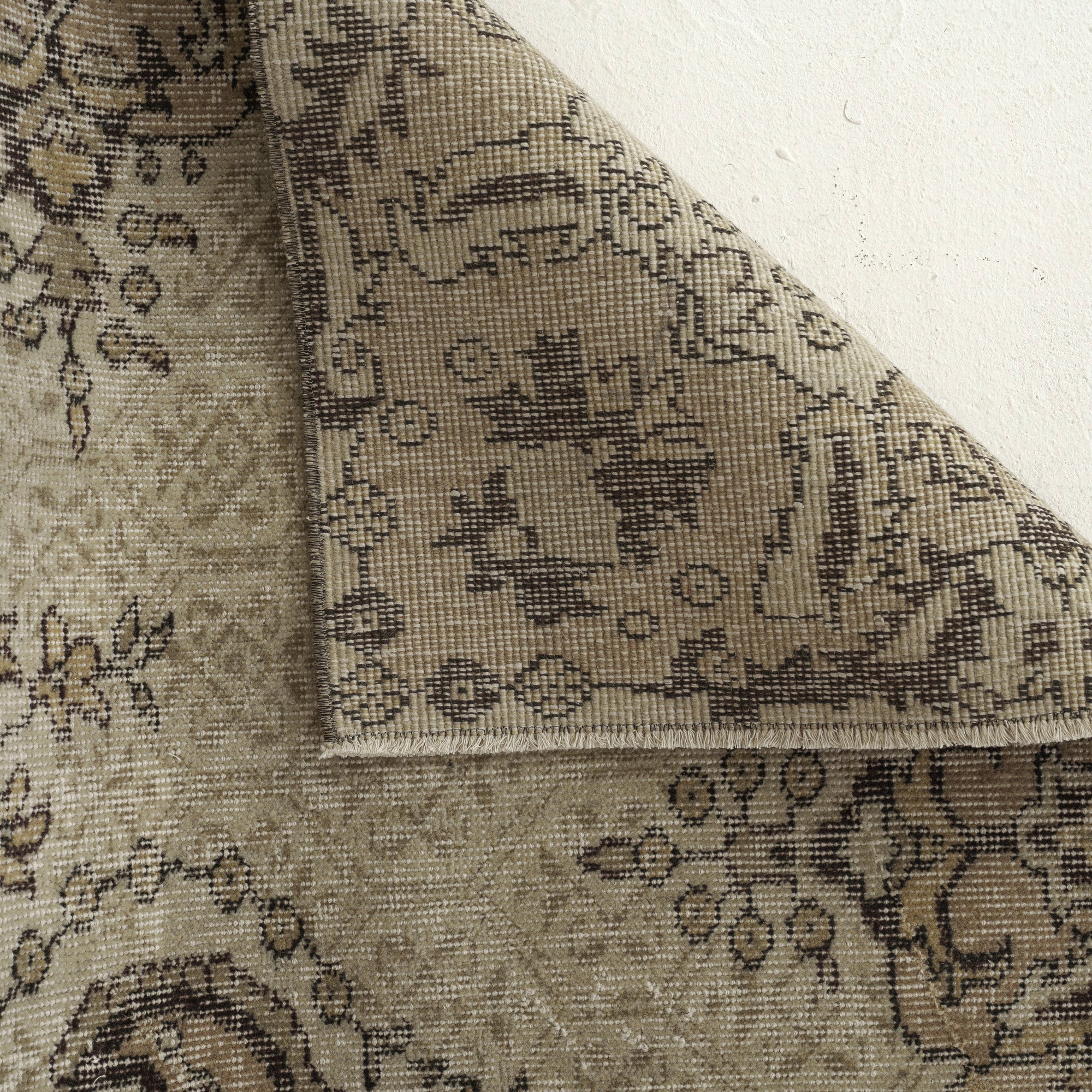 Feyza - Persian Rug, Unique Handcrafted Artistry