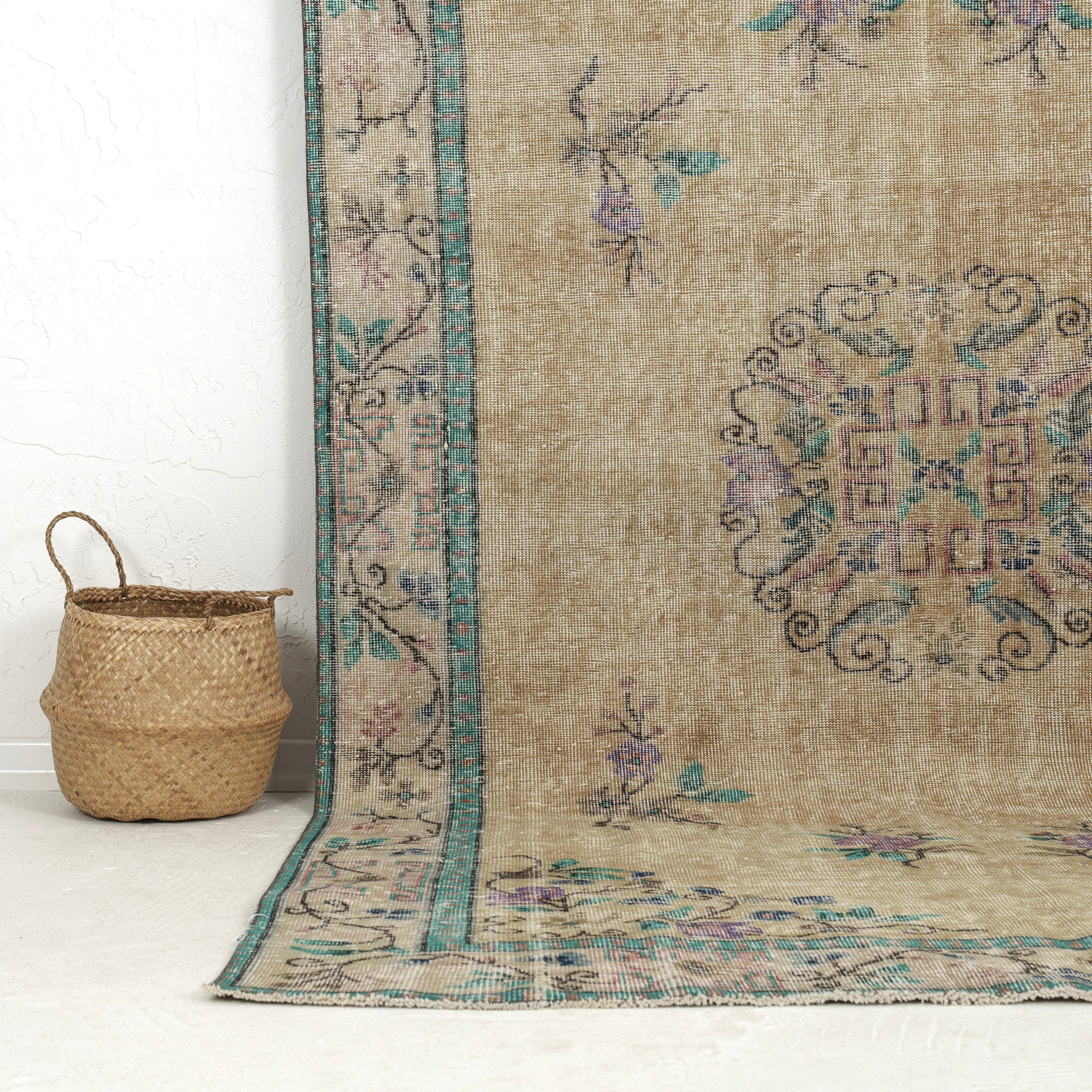 Authentic 6x10 area rug from turkish, in subtle beige tones