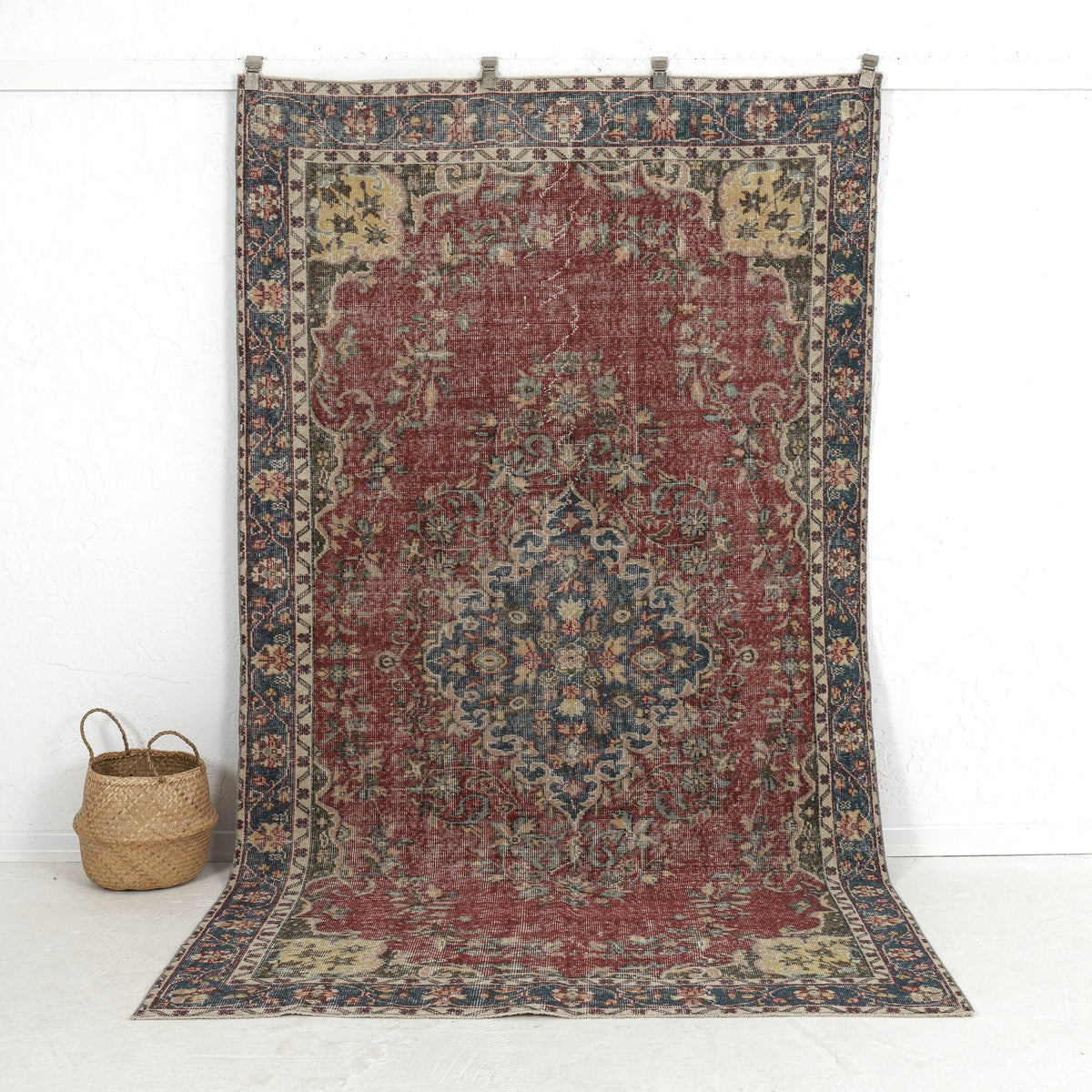 Perithia - Persian Rug, Unique Handcrafted Artistry