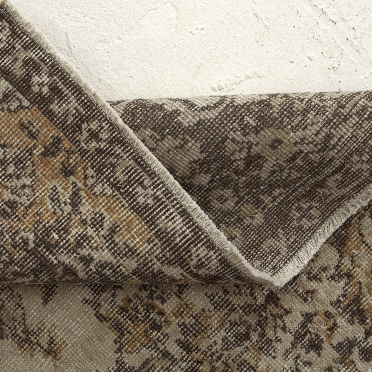 Angelique - Oriental Rug, Timeless & Exquisite