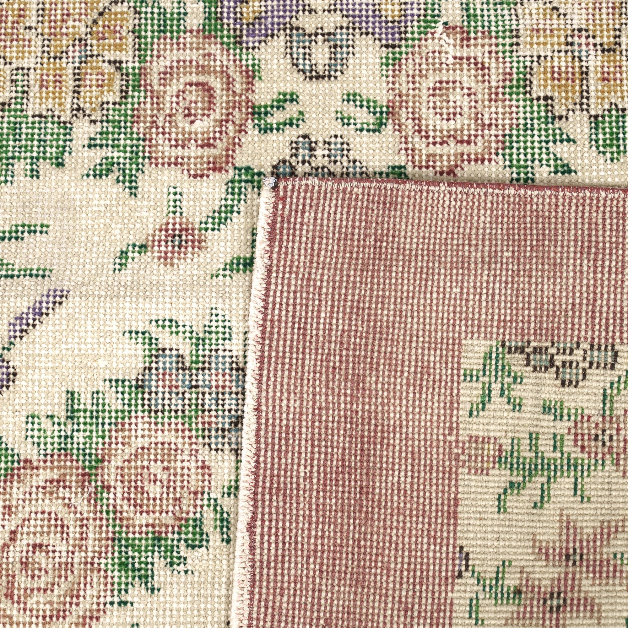 Eriyana - Classic Turkish Rug, Vintage Heritage