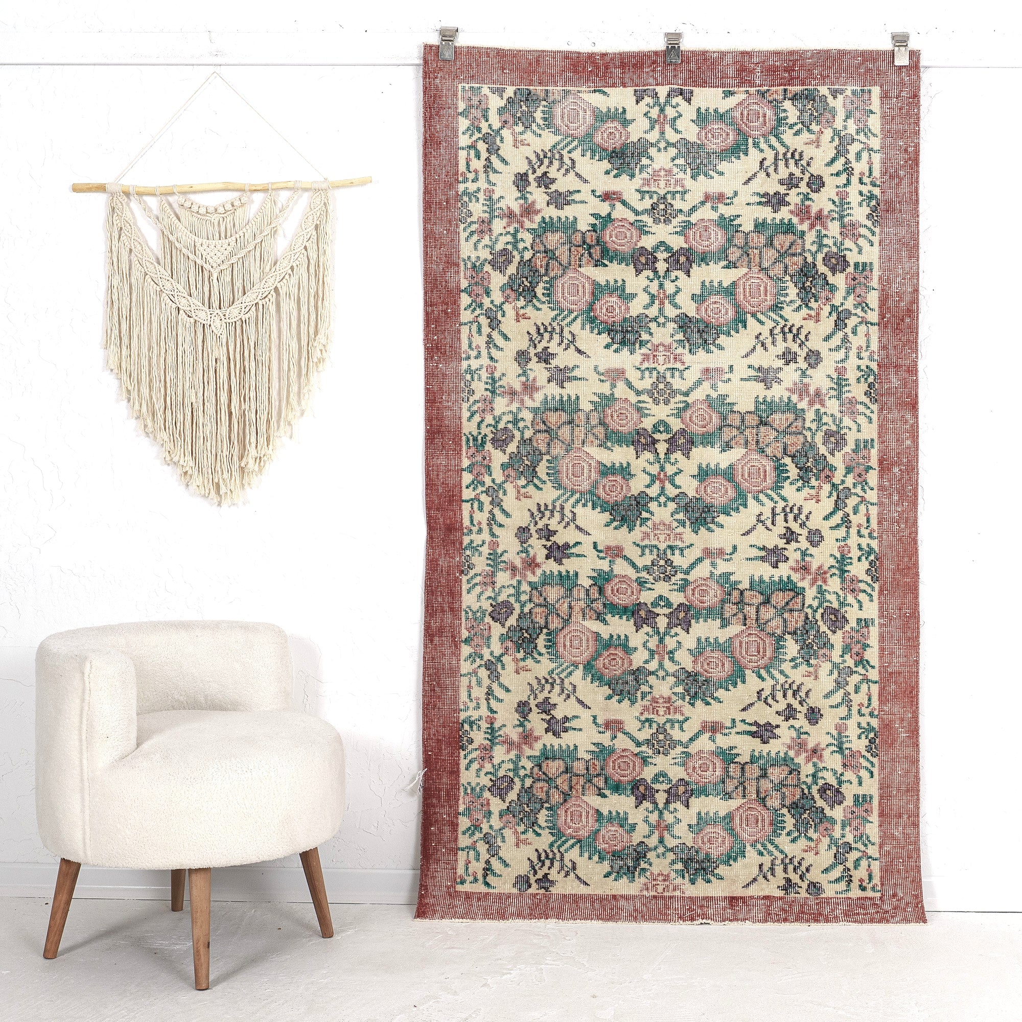 Jacynda - Living Room Rug, Elegant & Unique