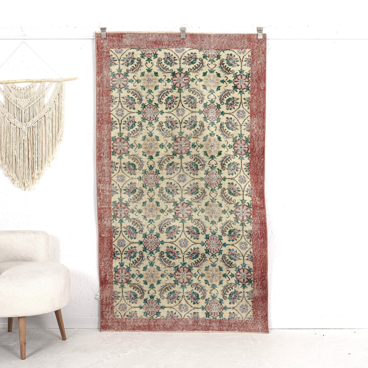 Karitza - Oriental Rug, Timeless & Exquisite
