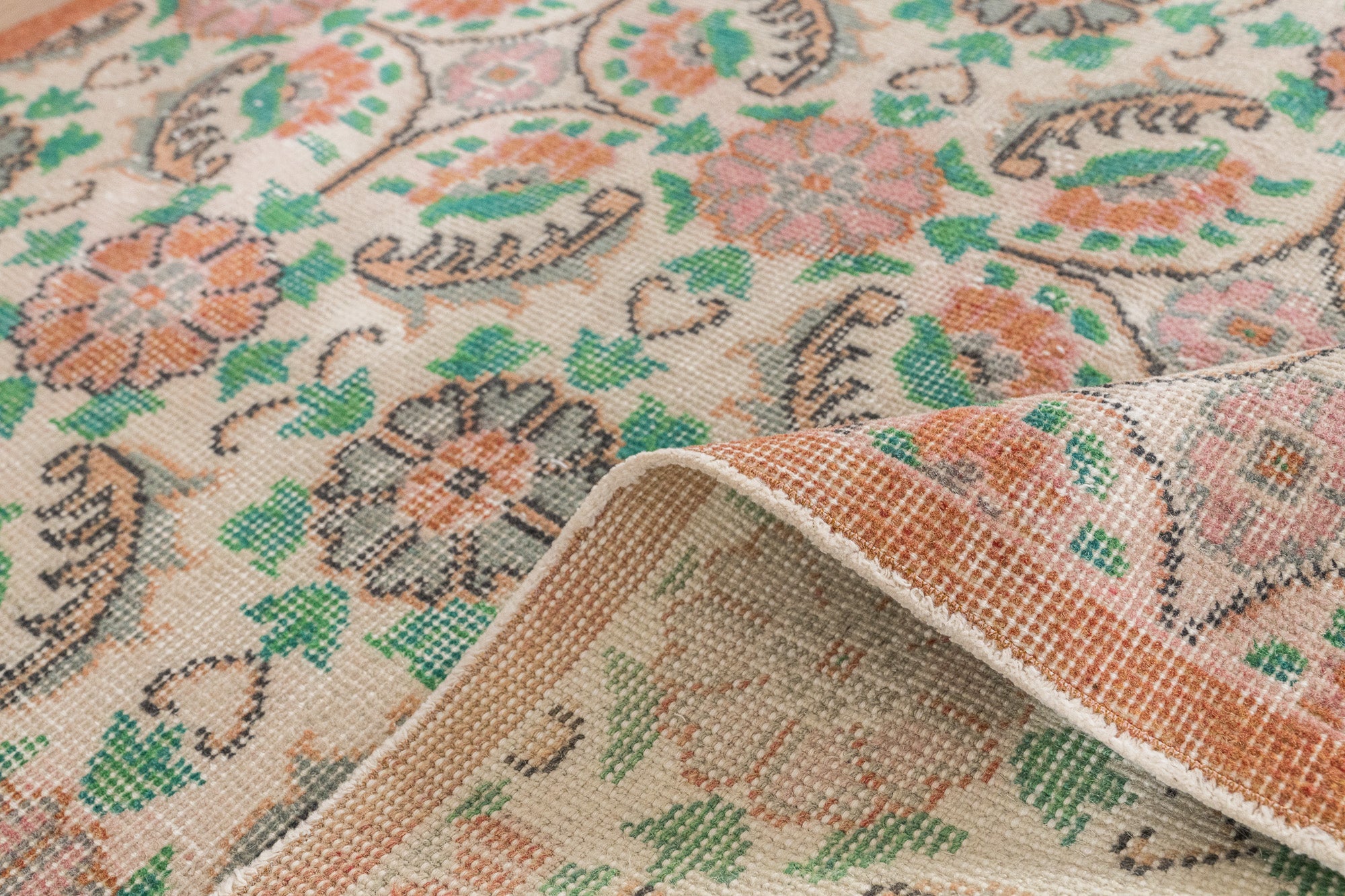 Padma - Oriental Vintage Rug, Collector's Edition